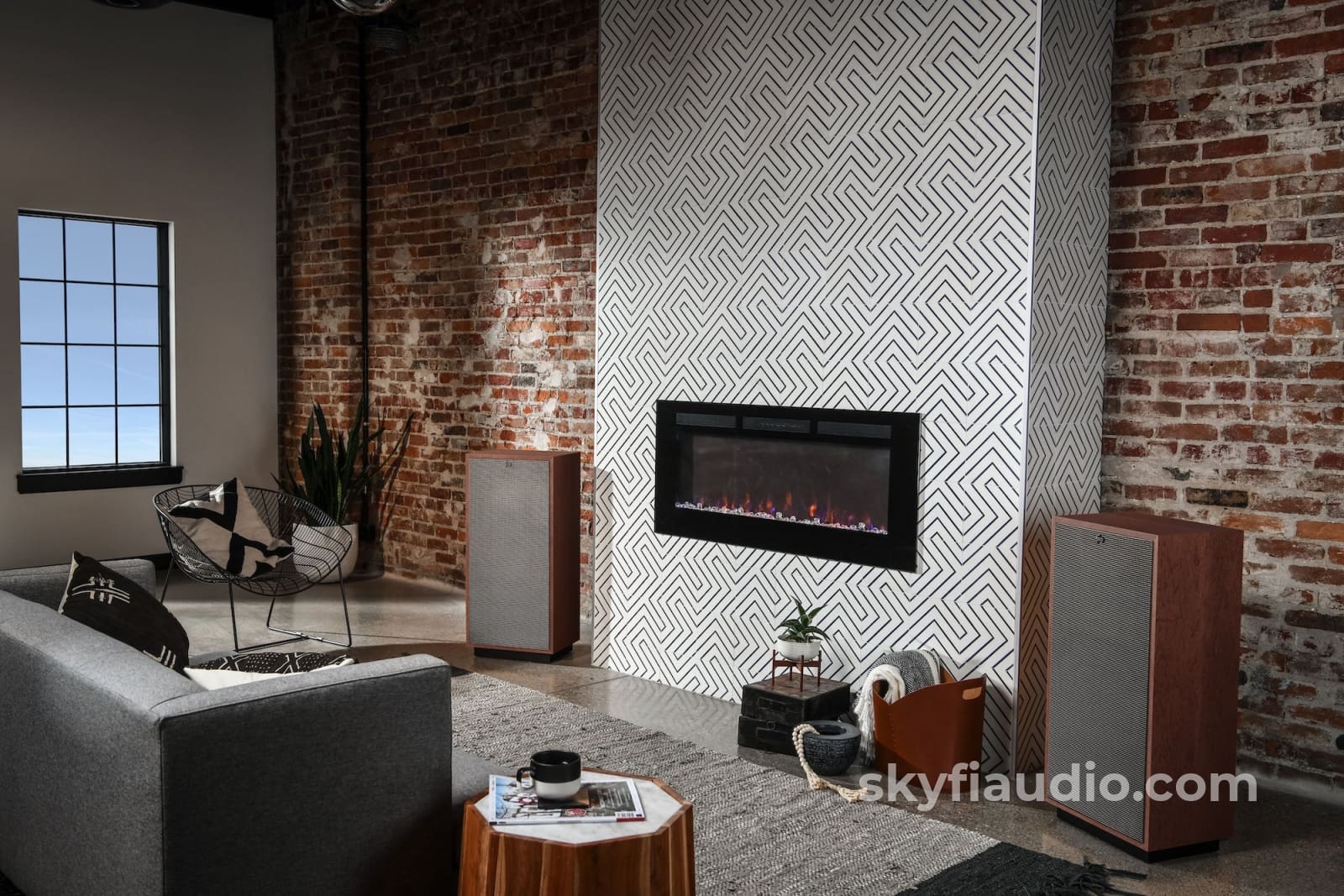 Klipsch Forte IV Heritage Speakers (Pair) - NEW w/Free Shipping Speakers