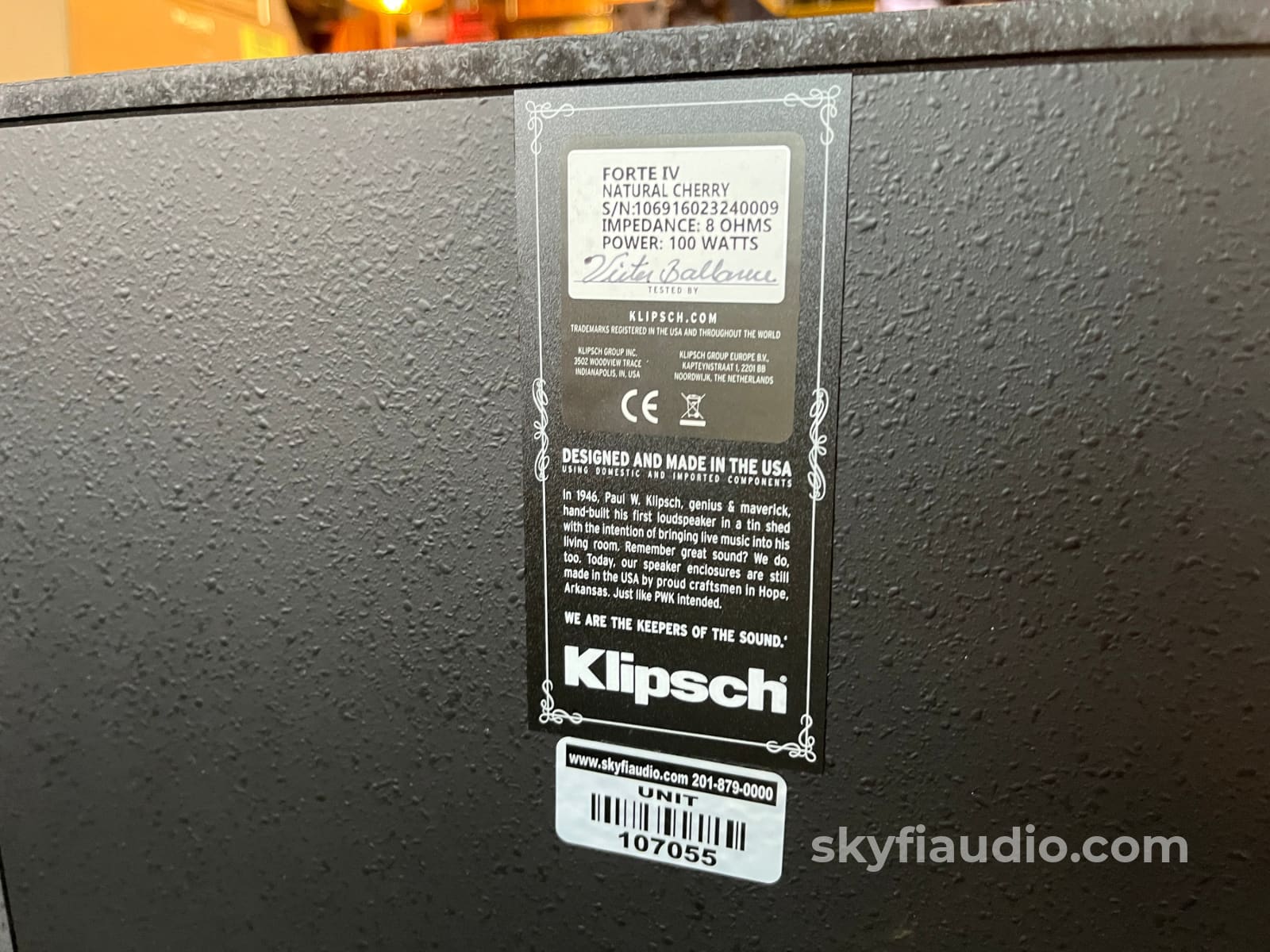 Klipsch Forte Loudspeakers - Pre-Loved - Discontinued Cherry Finish Speakers