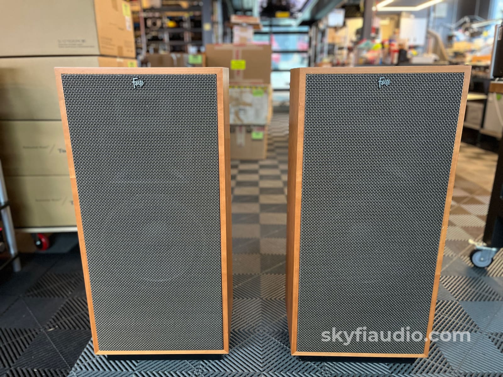 Klipsch Forte IV Speakers - Pre-Loved - Discontinued Natural Cherry Fi