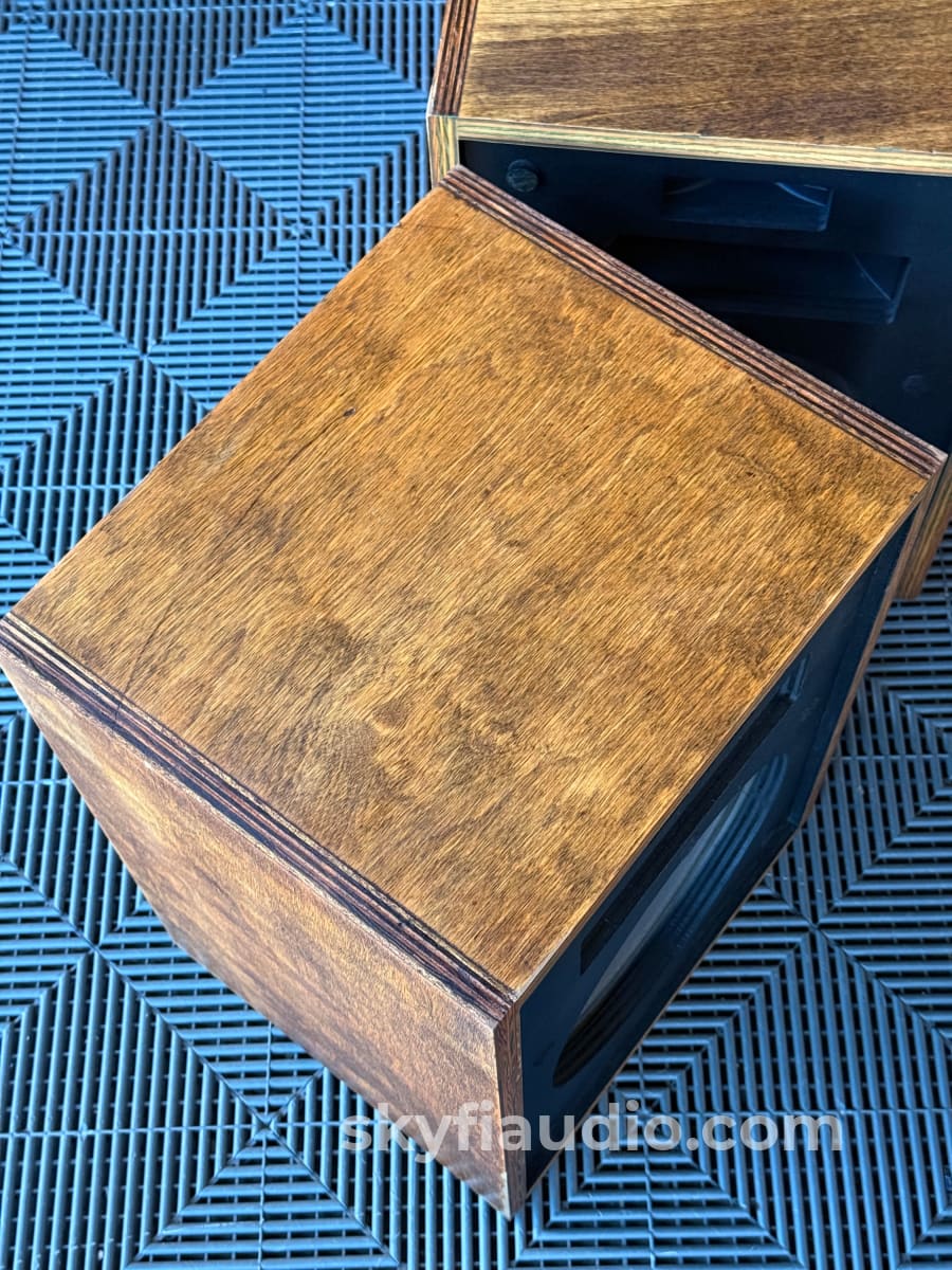 Klipsch Heresy 1.5 HBR Raw Birch w/ Rustic Oil Patina 1982 Consecutive Serials Speakers