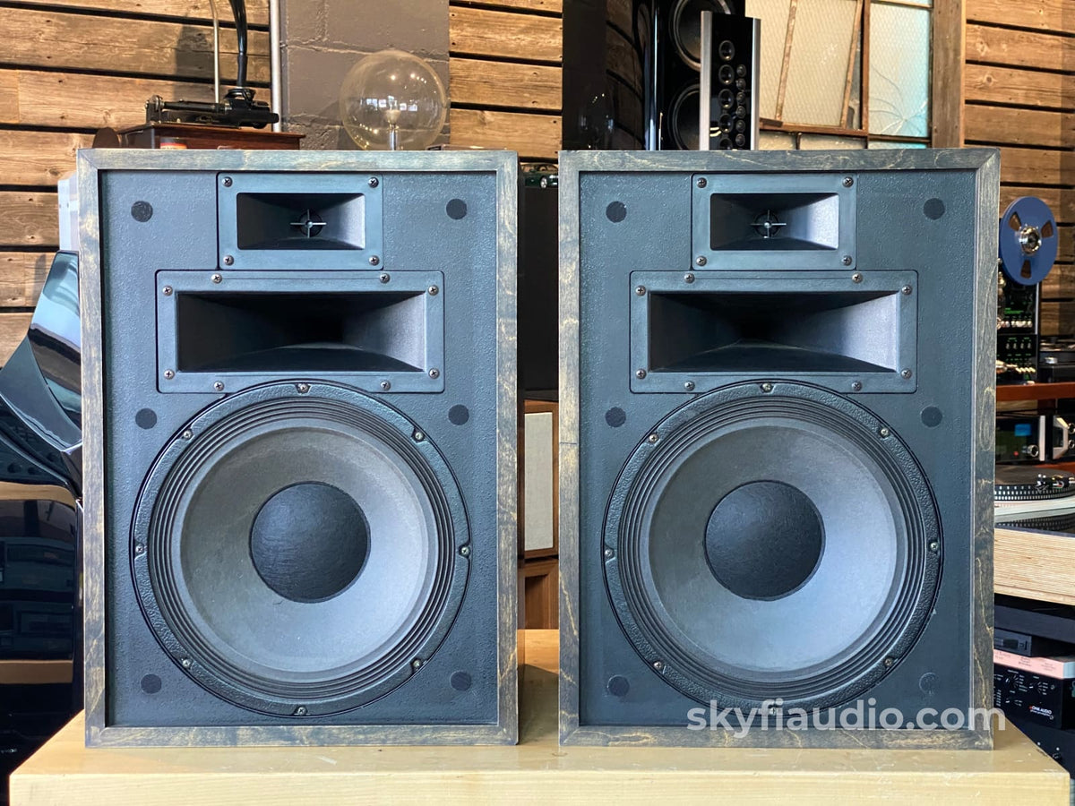 Klipsch Heresy Ii Vintage Speakers - Distressed Birch Espresso Finish One Of A Kind