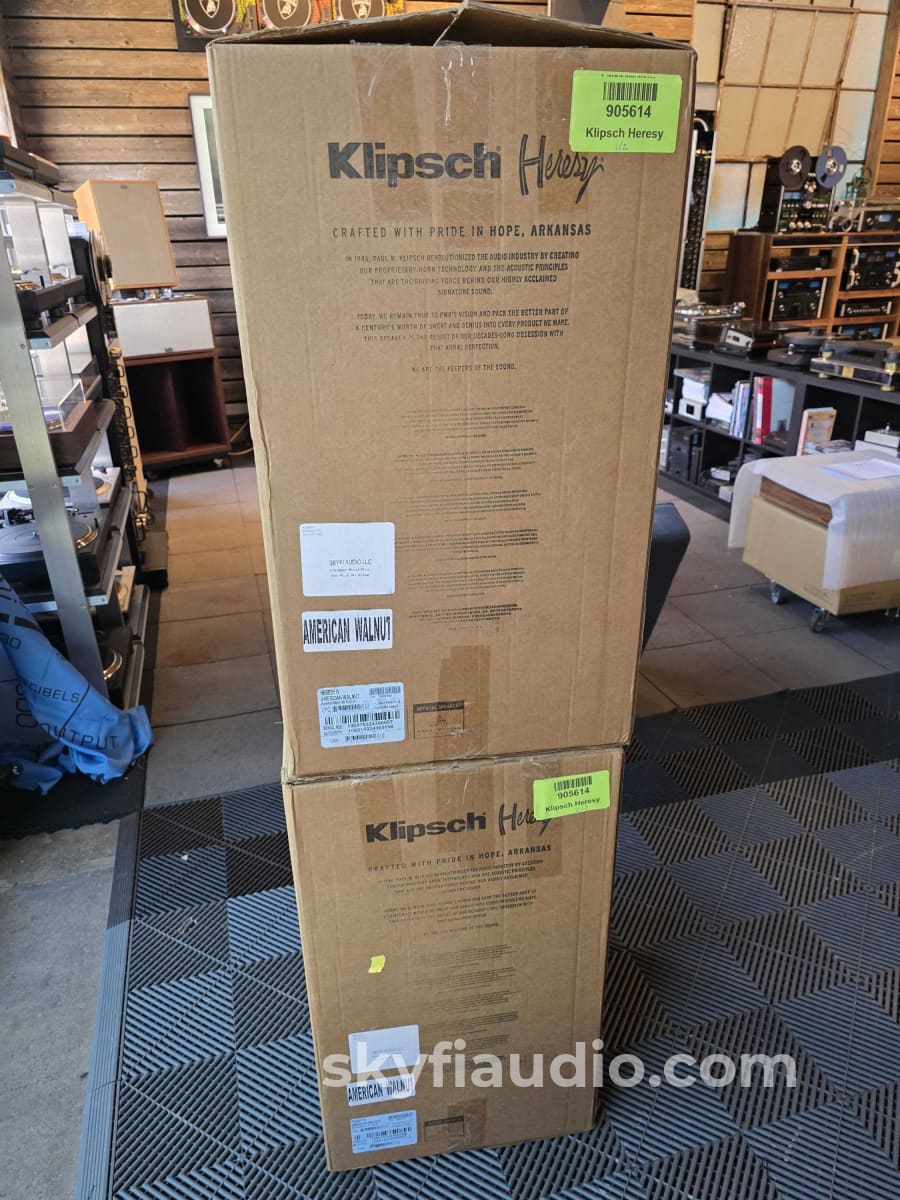 Klipsch Heresy IV Heritage Series Speakers American Walnut - Pre-Loved - Speakers