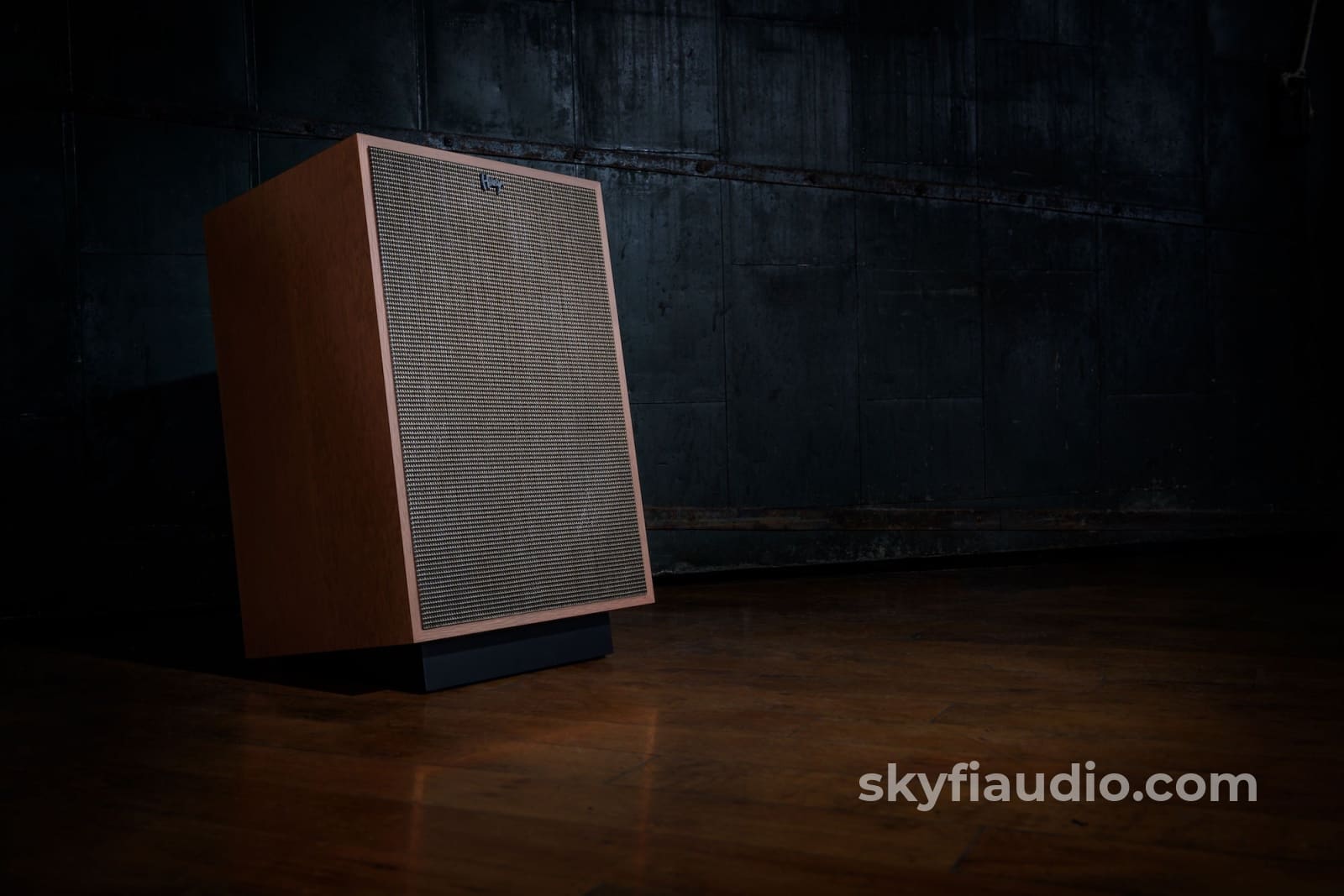 Klipsch Heresy IV Heritage Series Speakers (Pair) - NEW w/Free Shipping Speakers