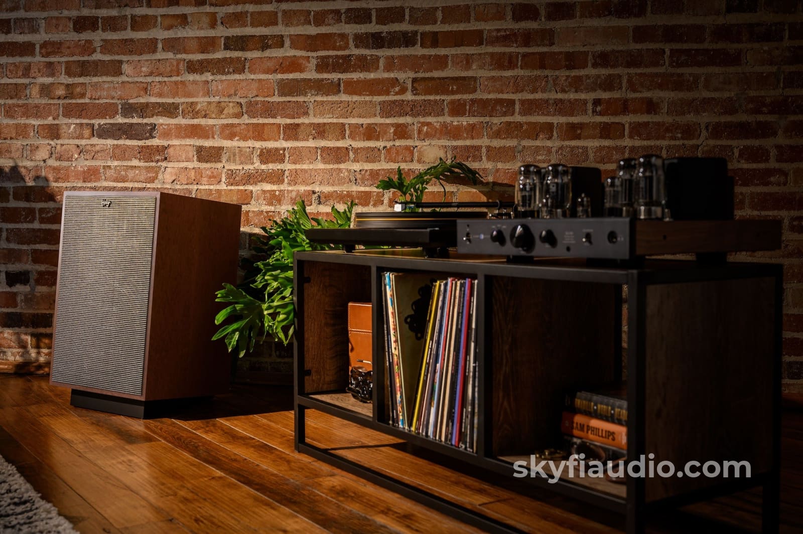 Klipsch Heresy IV Heritage Series Speakers (Pair) - NEW w/Free Shipping Speakers