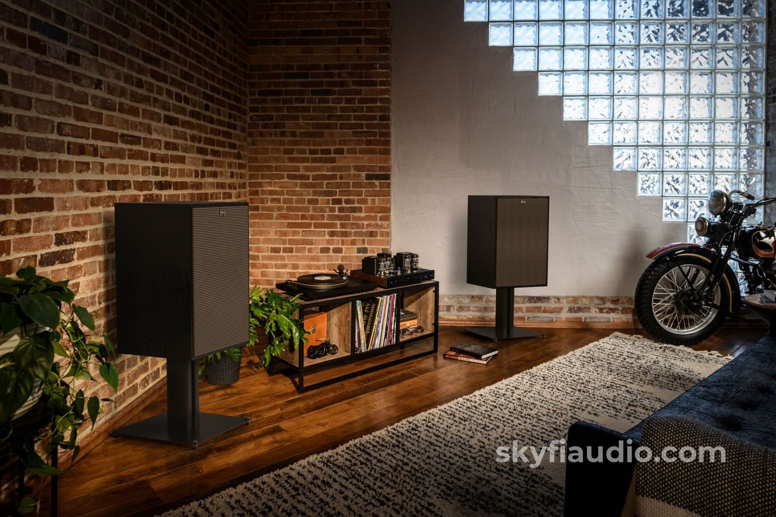 Klipsch KS Series Loudspeaker Stands - For Heresy Accessory