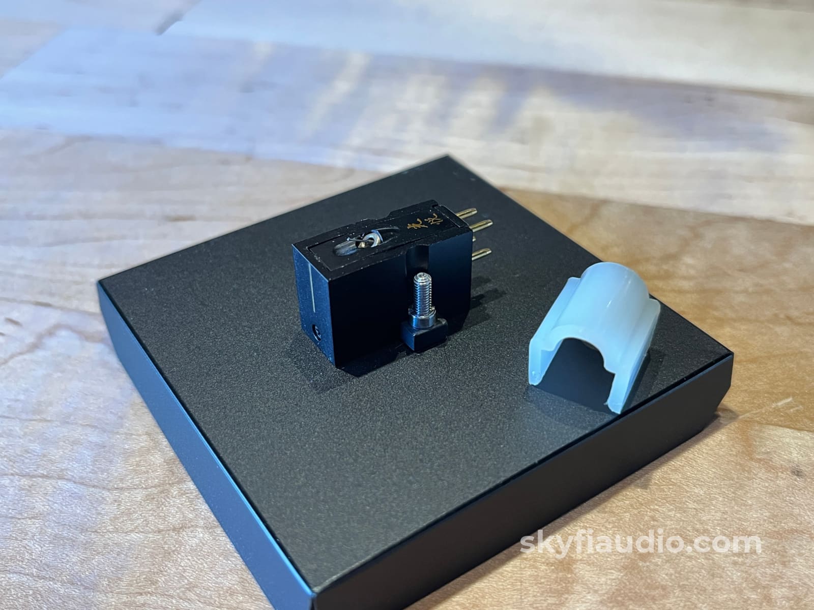 Koetsu Black MC Phono Cartridge - Excellent Condition Phono Cartridge