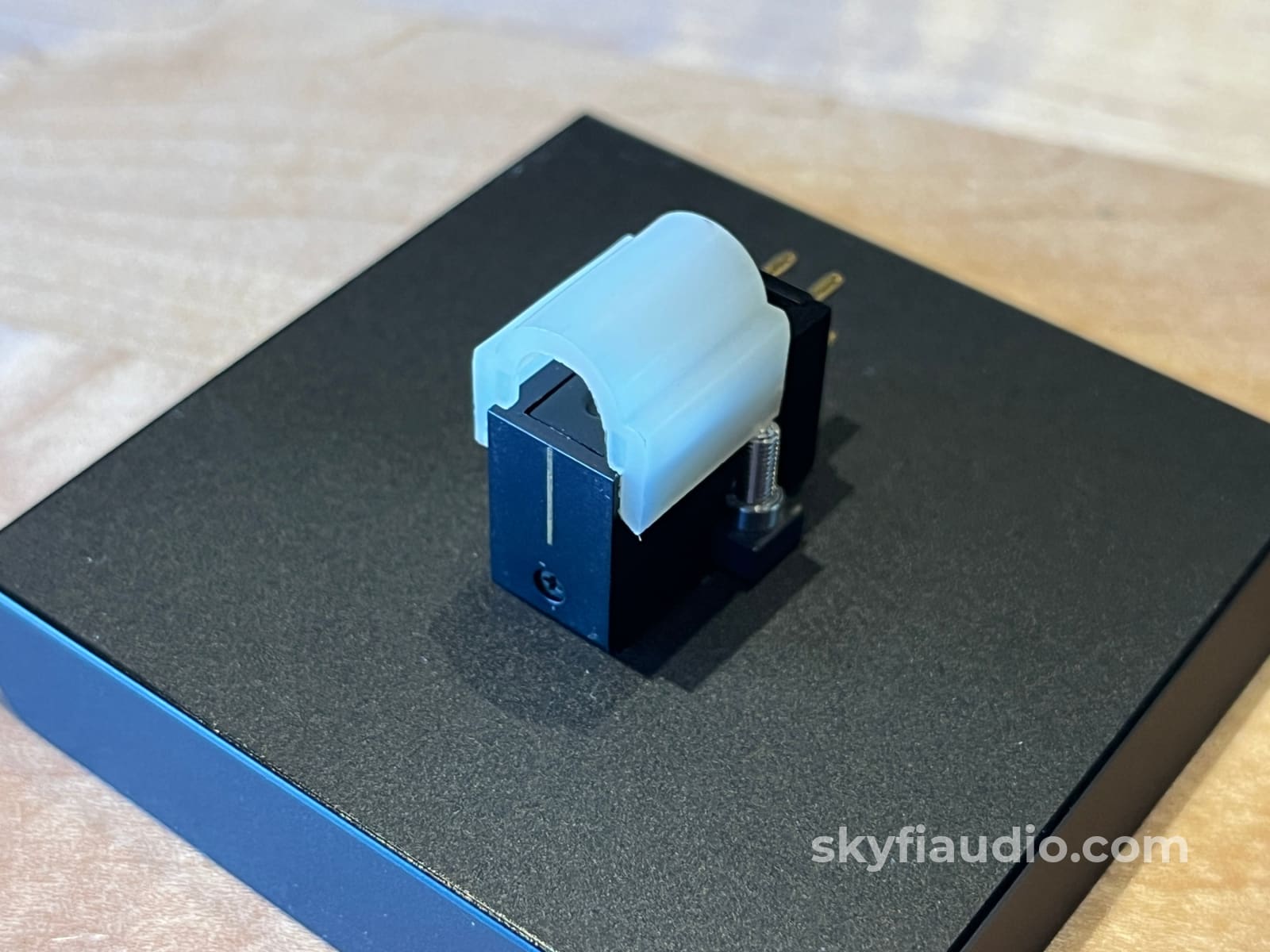 Koetsu Black MC Phono Cartridge - Excellent Condition Phono Cartridge