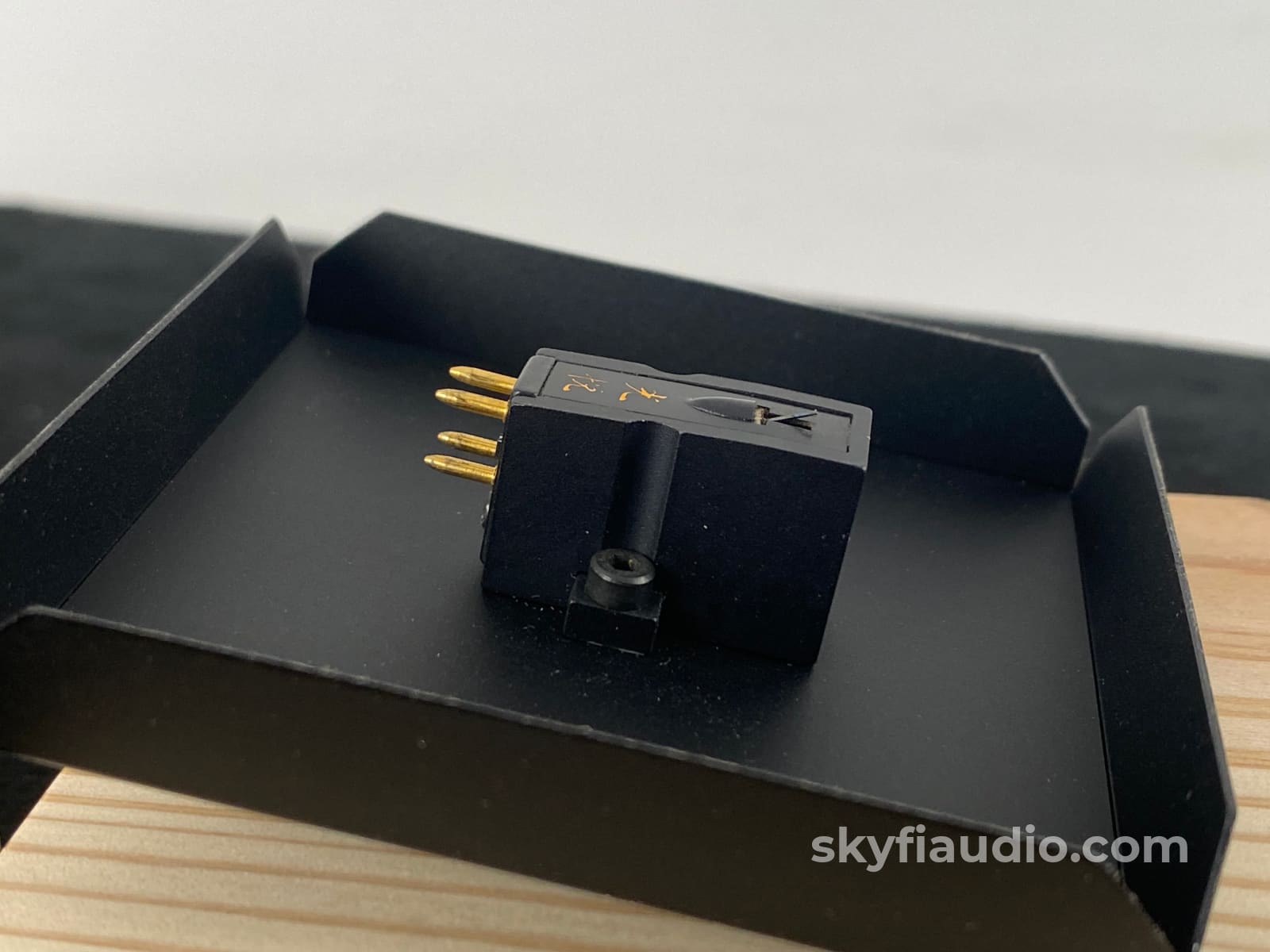 Koetsu Black Mc Phono Cartridge - Light Use
