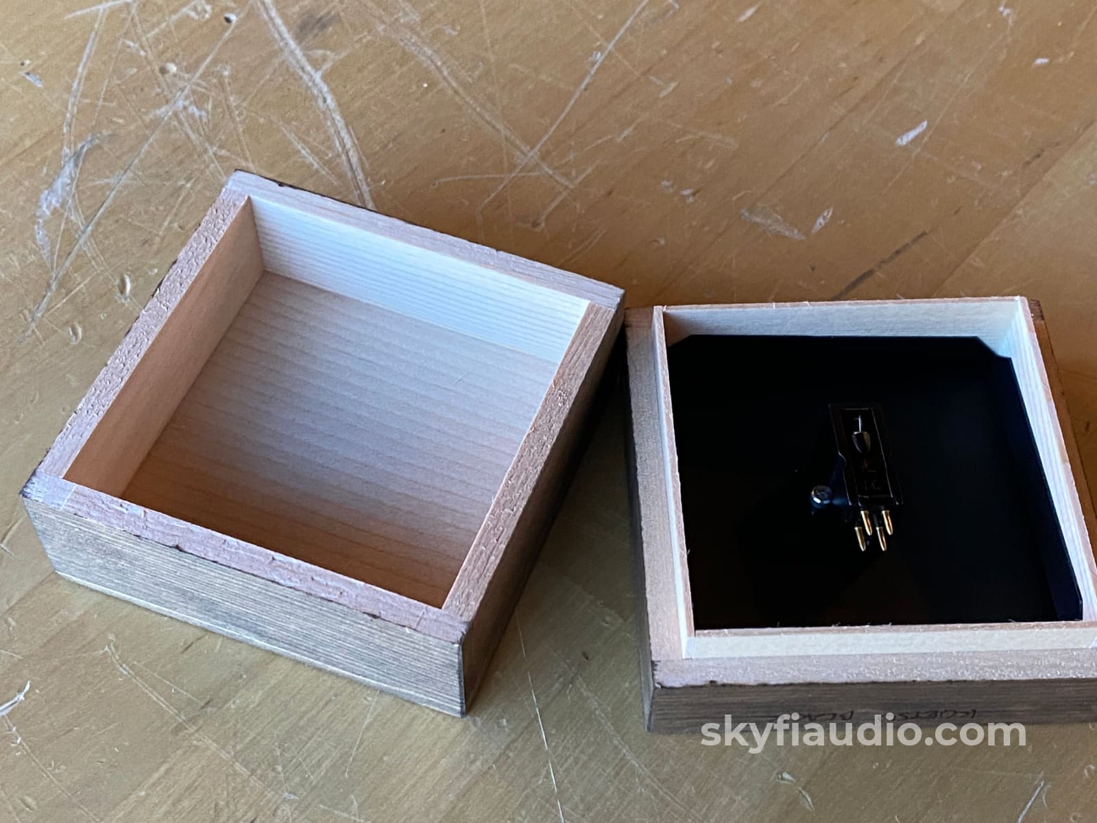 Koetsu Black Mc Phono Cartridge - Light Use