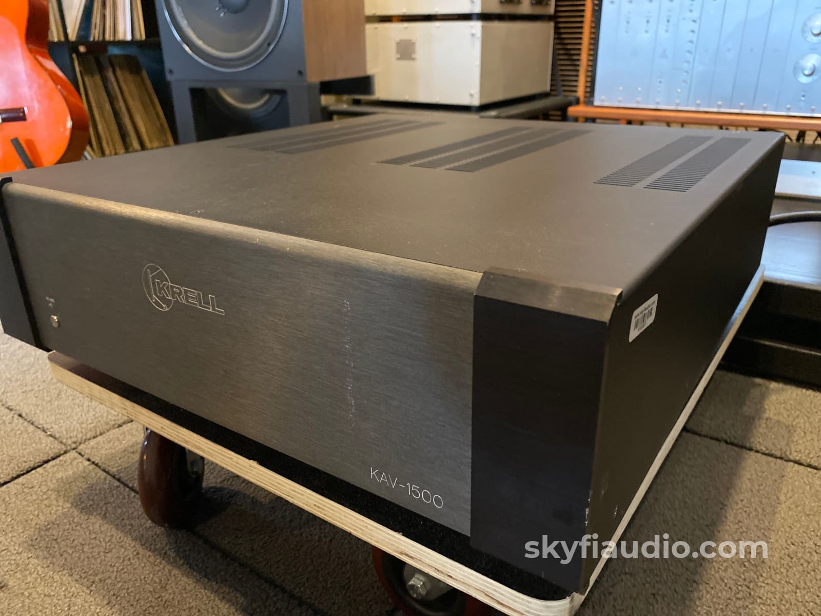 Krell Kav-1500 Five-Channel Home Theater Amplifier