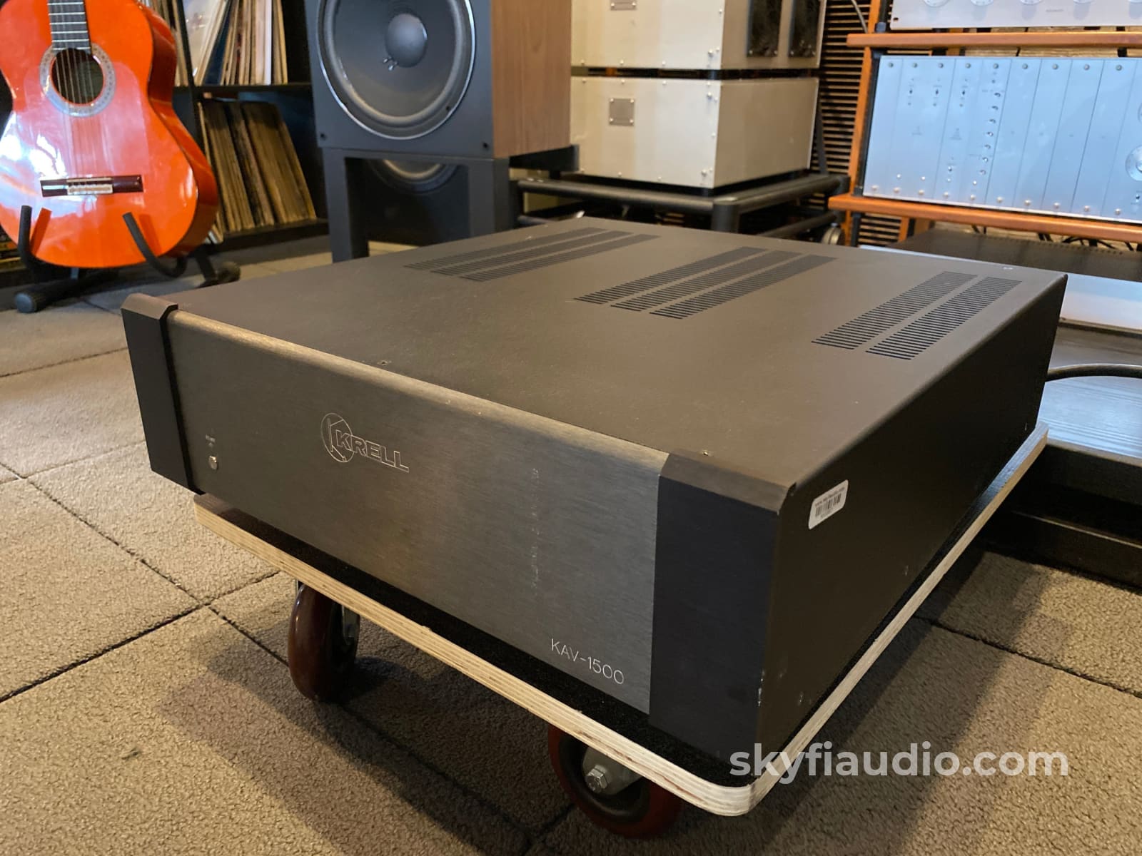 Krell Kav-1500 Five-Channel Home Theater Amplifier