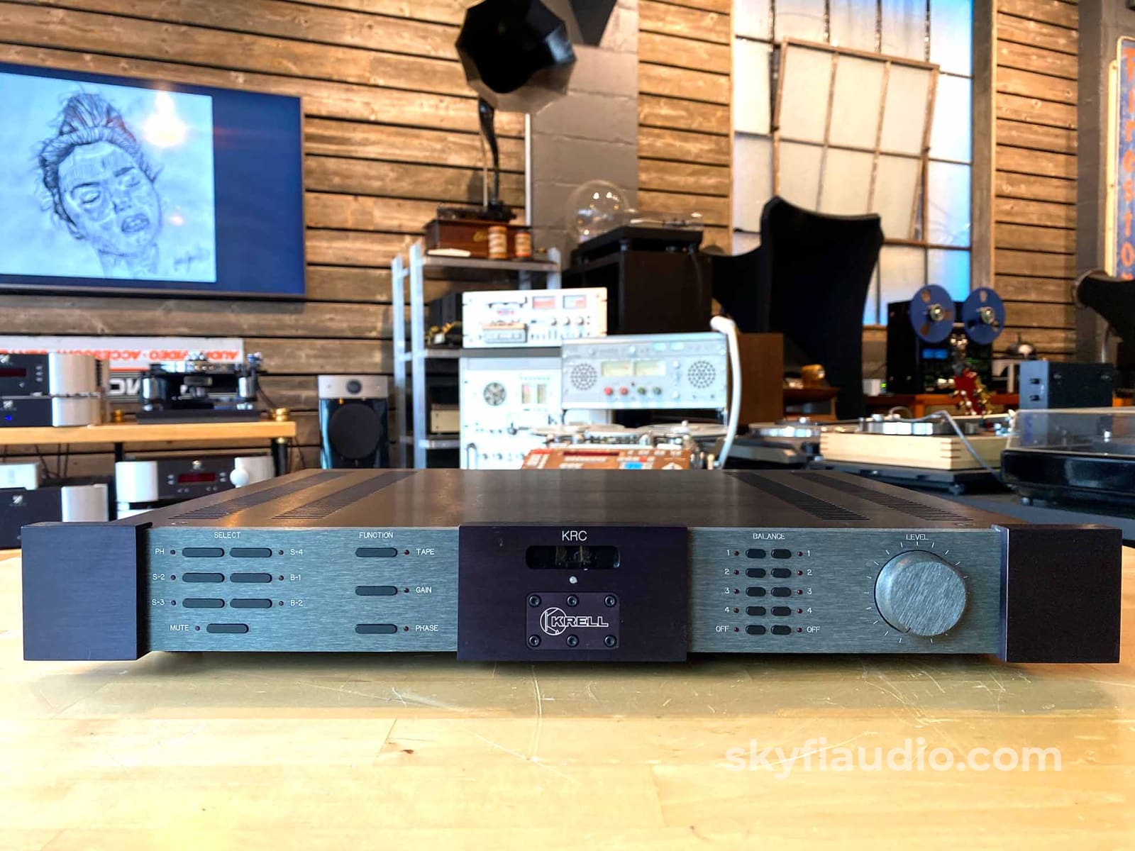 Krell Krc Preamplifier With Separate Power Supply