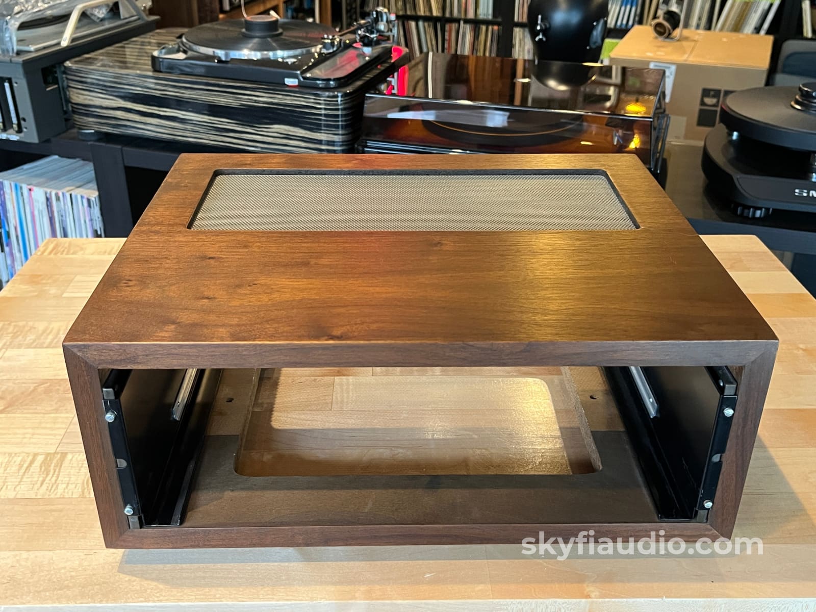 L12 Slant Foot Cabinet Cabinet w/ 12’’ Fixed Panlocs - Accessory