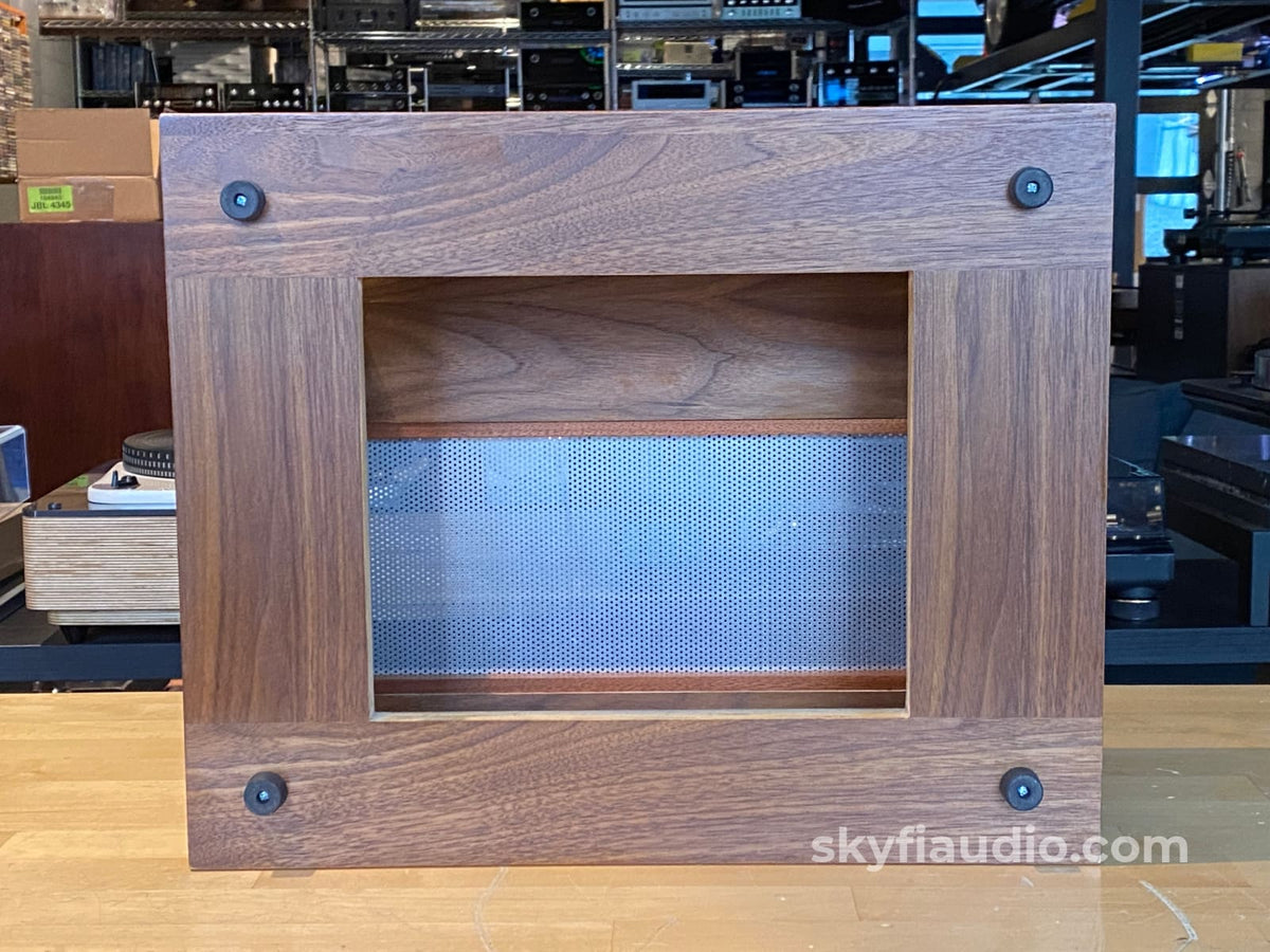 L52 Reproduction Walnut Veneer Cabinet W/ 10’ 12’ Adjustable Panlocs Accessory