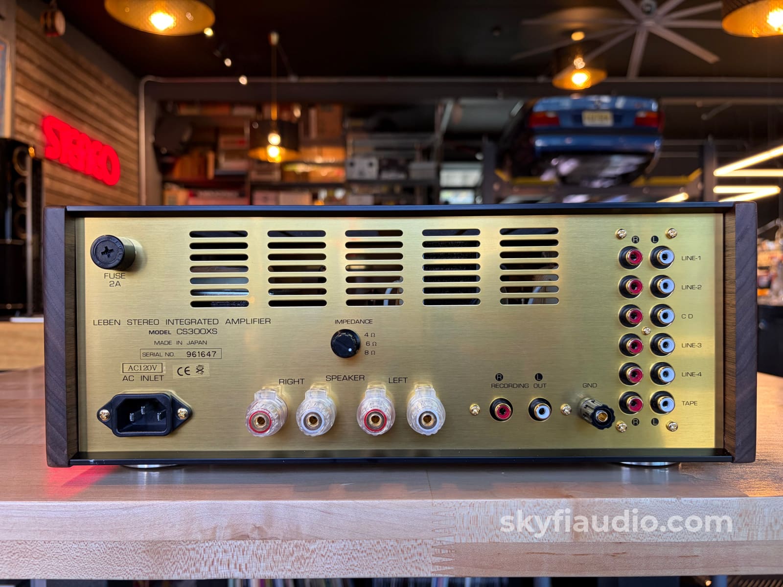 Leben CS-300XS Tube Integrated Amplifier - New - Pre-Order Integrated Amplifier