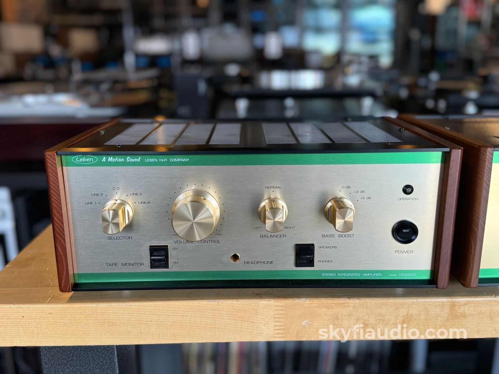 Leben Integrated Amp And Phono Preamp Combo Cs-300X(S) & Rs30Eq Serviced Amplifier
