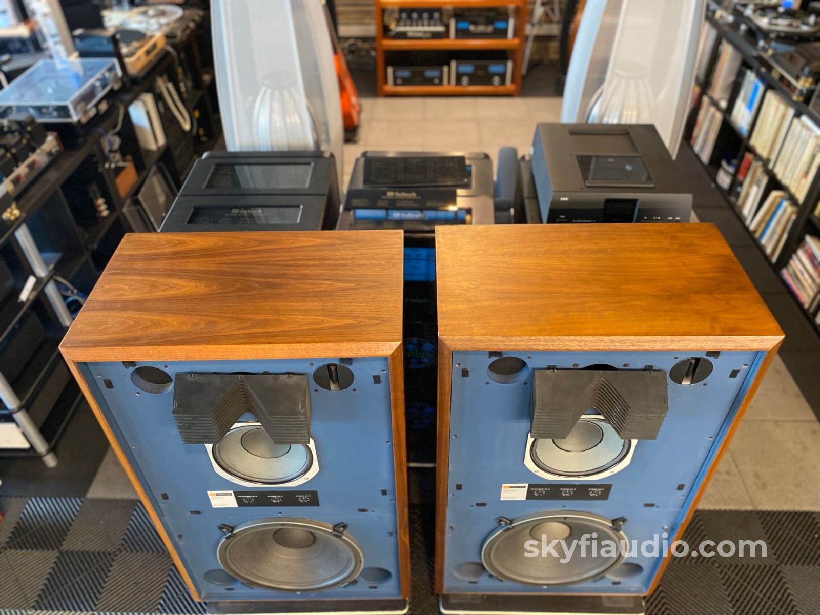 Legendary Jbl 4343 Studio Monitors Original And Spectacular See Video! Speakers