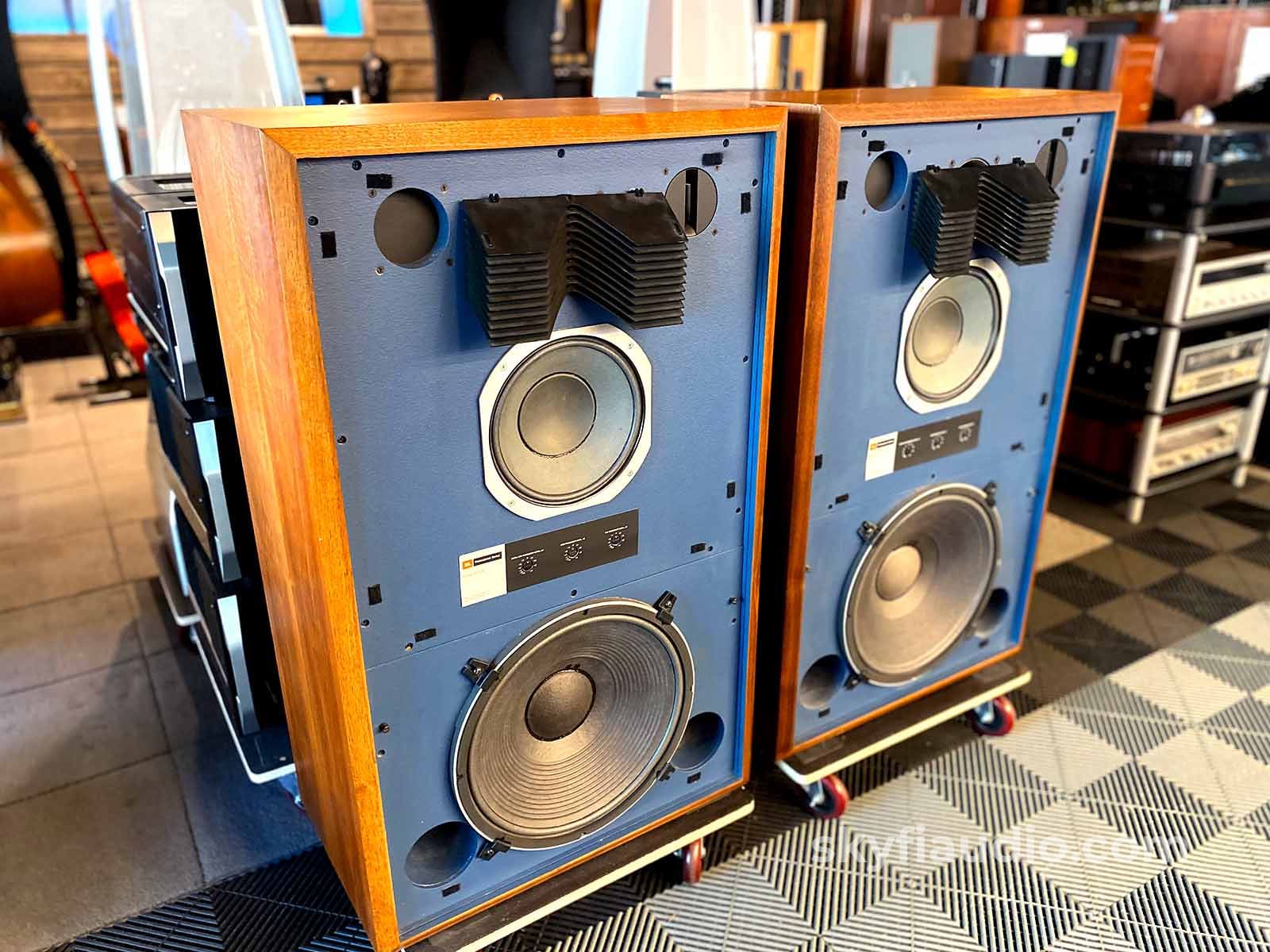 Legendary JBL 4343 Studio Monitors, Original And Spectacular, See Vide