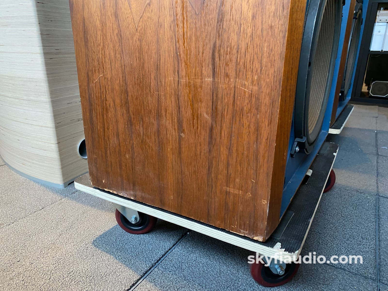 Legendary Jbl 4343 Studio Monitors Restored And Spectacular See Video Speakers