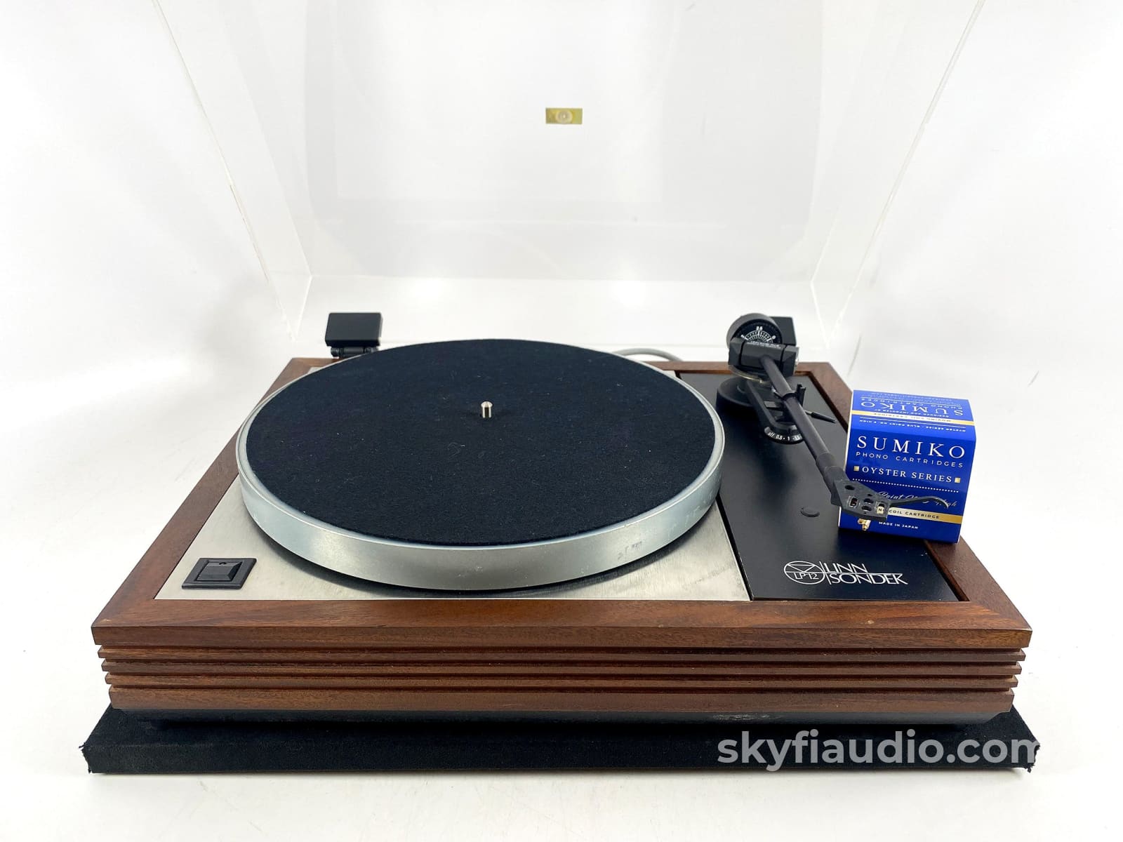 Legendary Linn Lp12 With Basik Plus Tonearm And Just Released Sumiko Blue Point No. 3 Cartridge