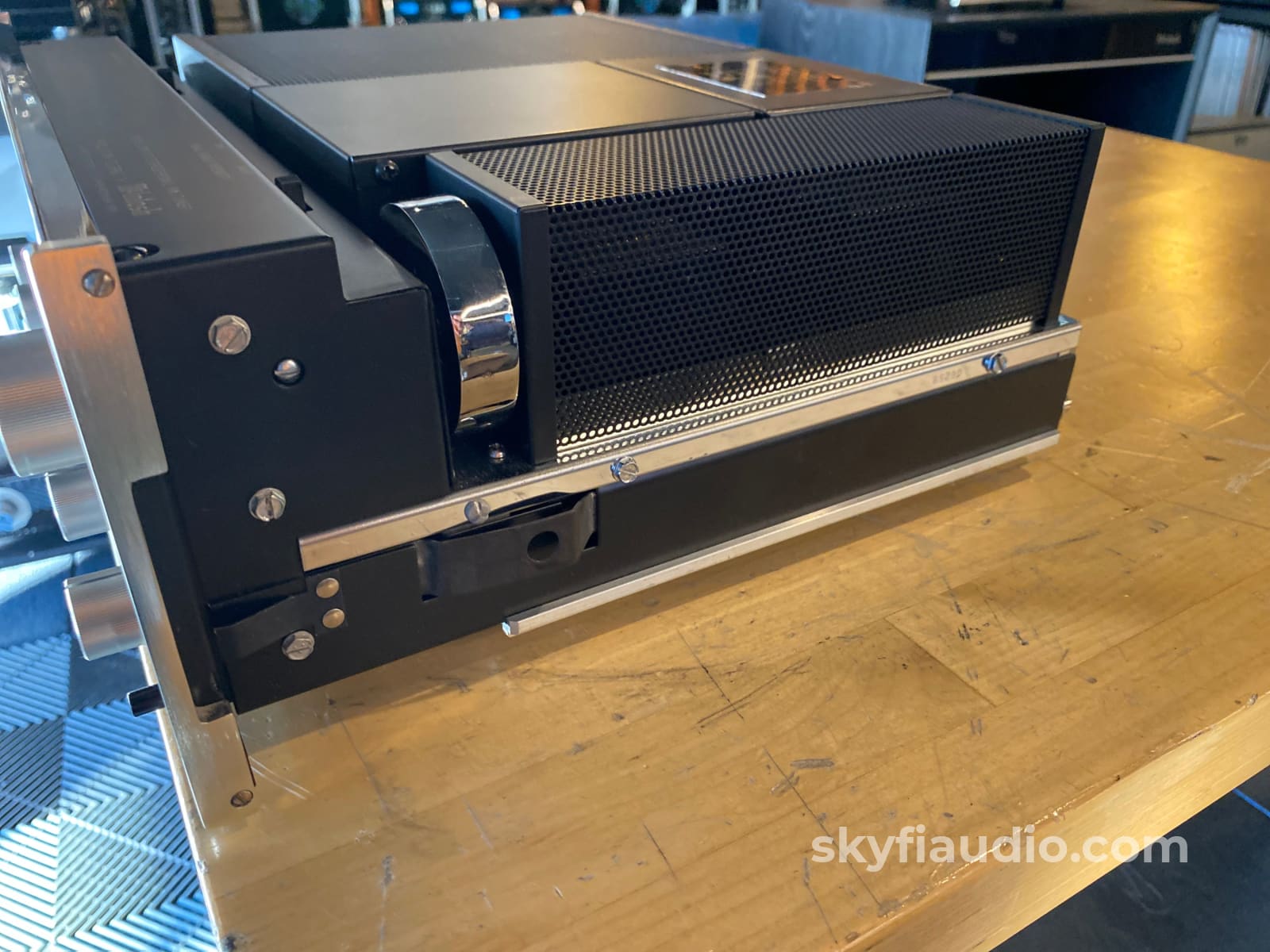 McIntosh　2din McIntosh CAR AUDIO 2DIN CD TAPE(Casette) RADIO OLD SCHOOL