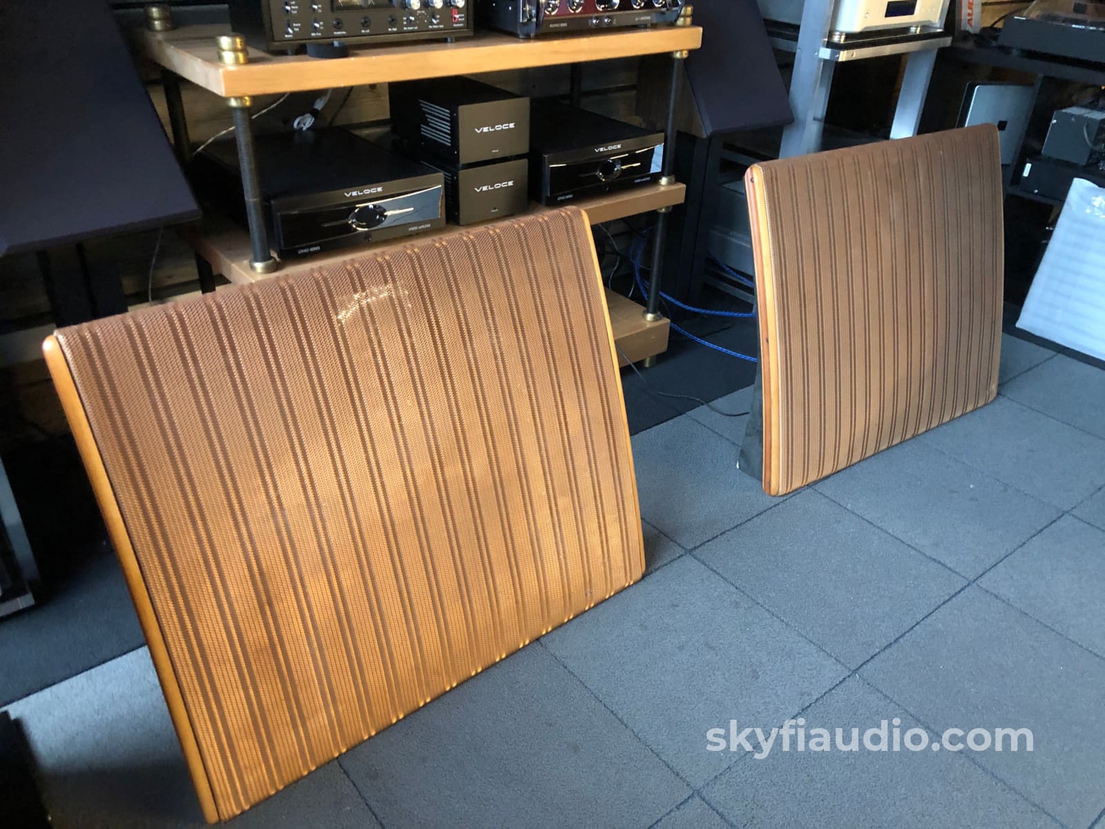 Legendary Quad Esl-57 Electrostatic Speakers - Unmolested Originals!