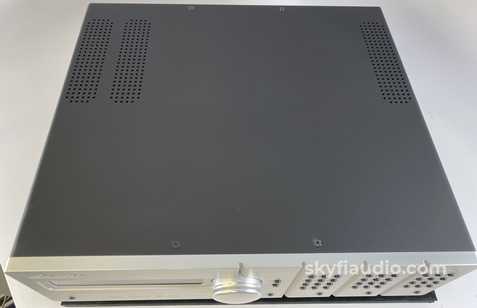 Lexicon Mc-12B Home Theater Processor With Superb Balanced Audio Connections Preamplifier