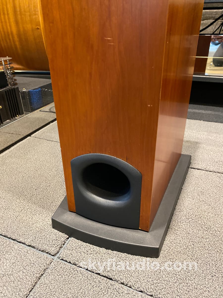 Linn Av 5140 Full-Range Floorstanding Speakers - Cherry Finish (1 Of 2)