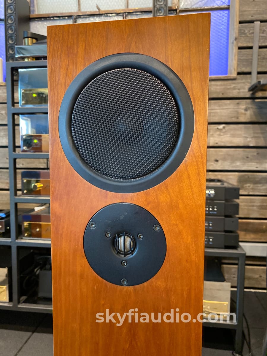 Linn Av 5140 Full-Range Floorstanding Speakers - Cherry Finish (1 Of 2)