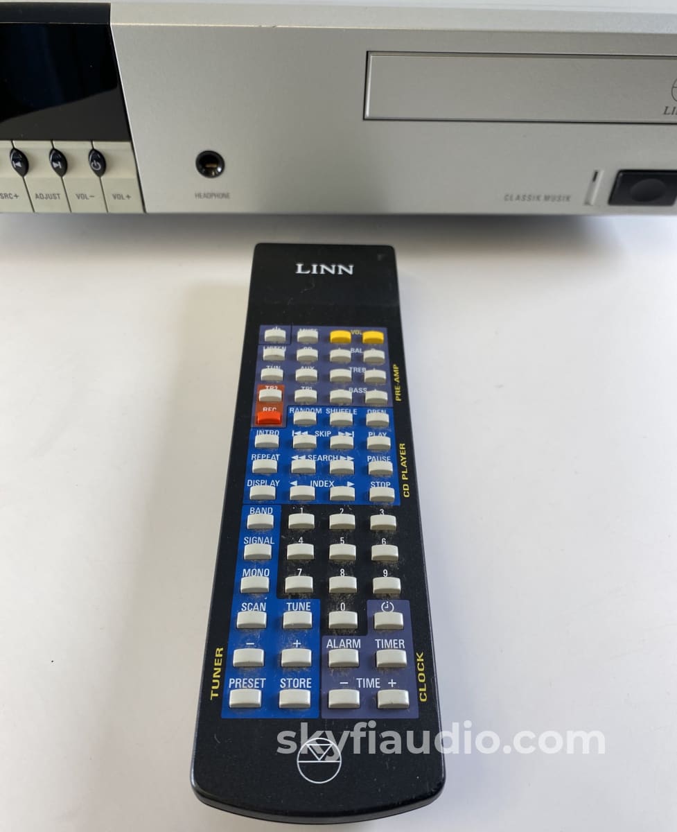 Linn Classik Musik Receiver With Integrated Cd Player And Remote Amplifier