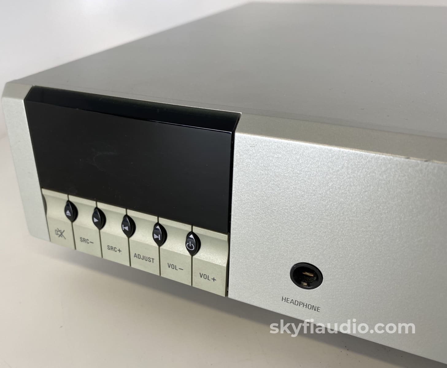 Linn Classik Musik Receiver with Integrated CD Player and Remote