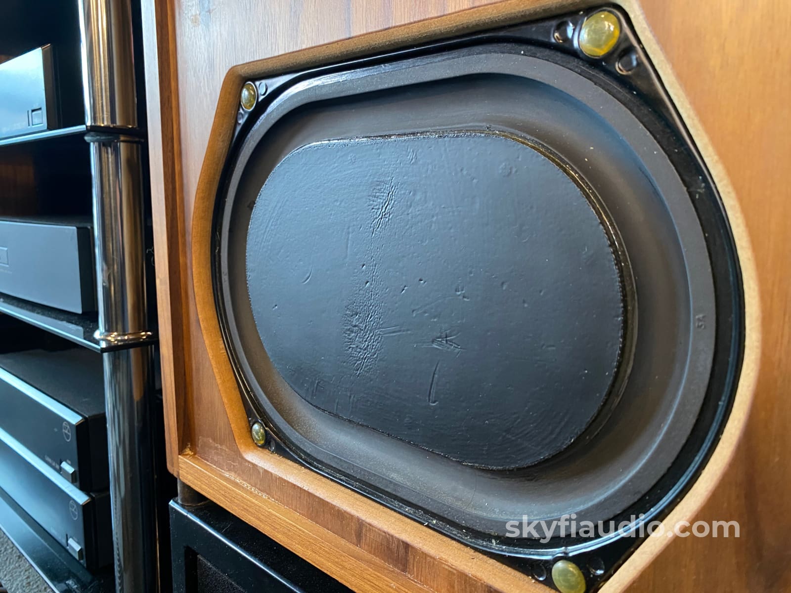 Linn Isobarik Active Speaker System Pms - A True Classic And Complete Set Speakers