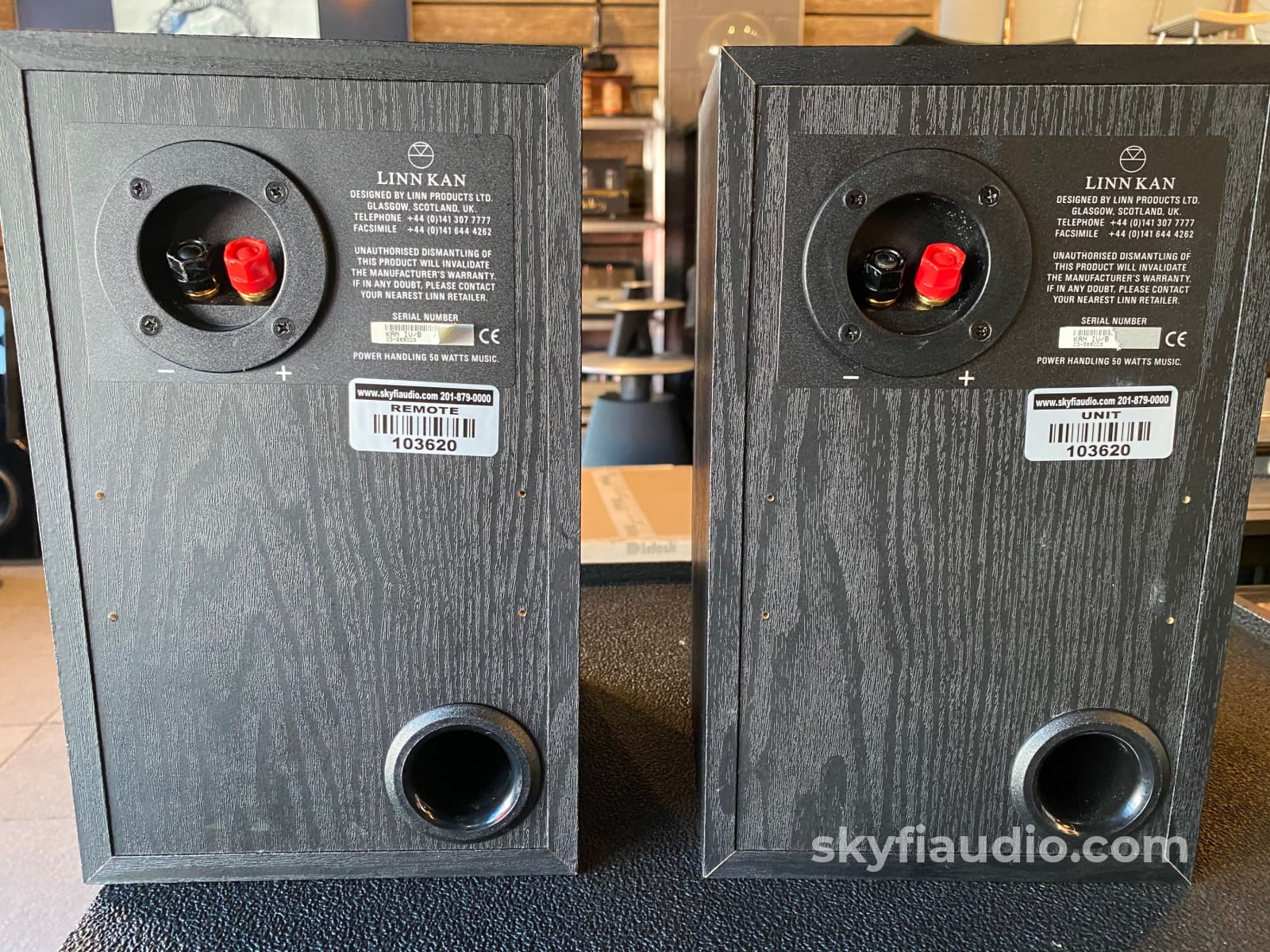 Linn Kan Iv Bookshelf Speakers In Black Finish