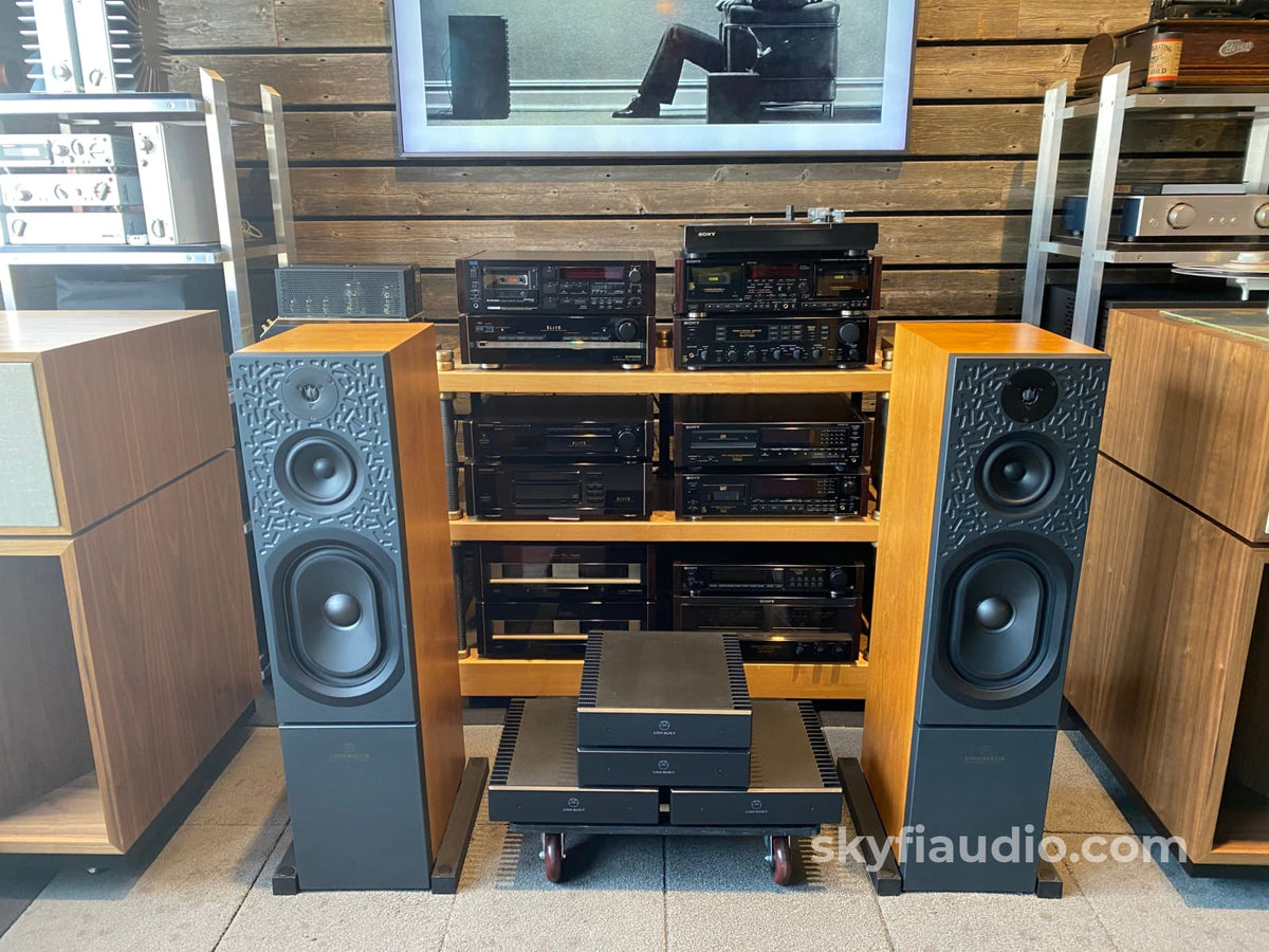 Linn Keltik Speakers + 4 Klout Amps W/ Aktiv Xo Cards