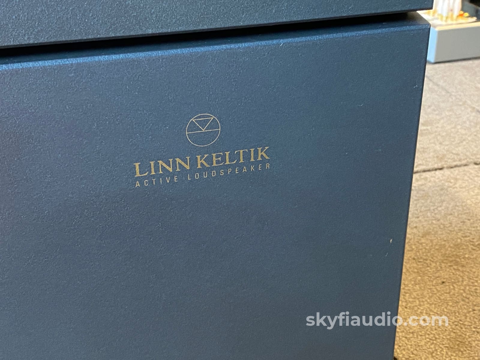 Linn Keltik Speakers + 4 Klout Amps W/ Aktiv Xo Cards