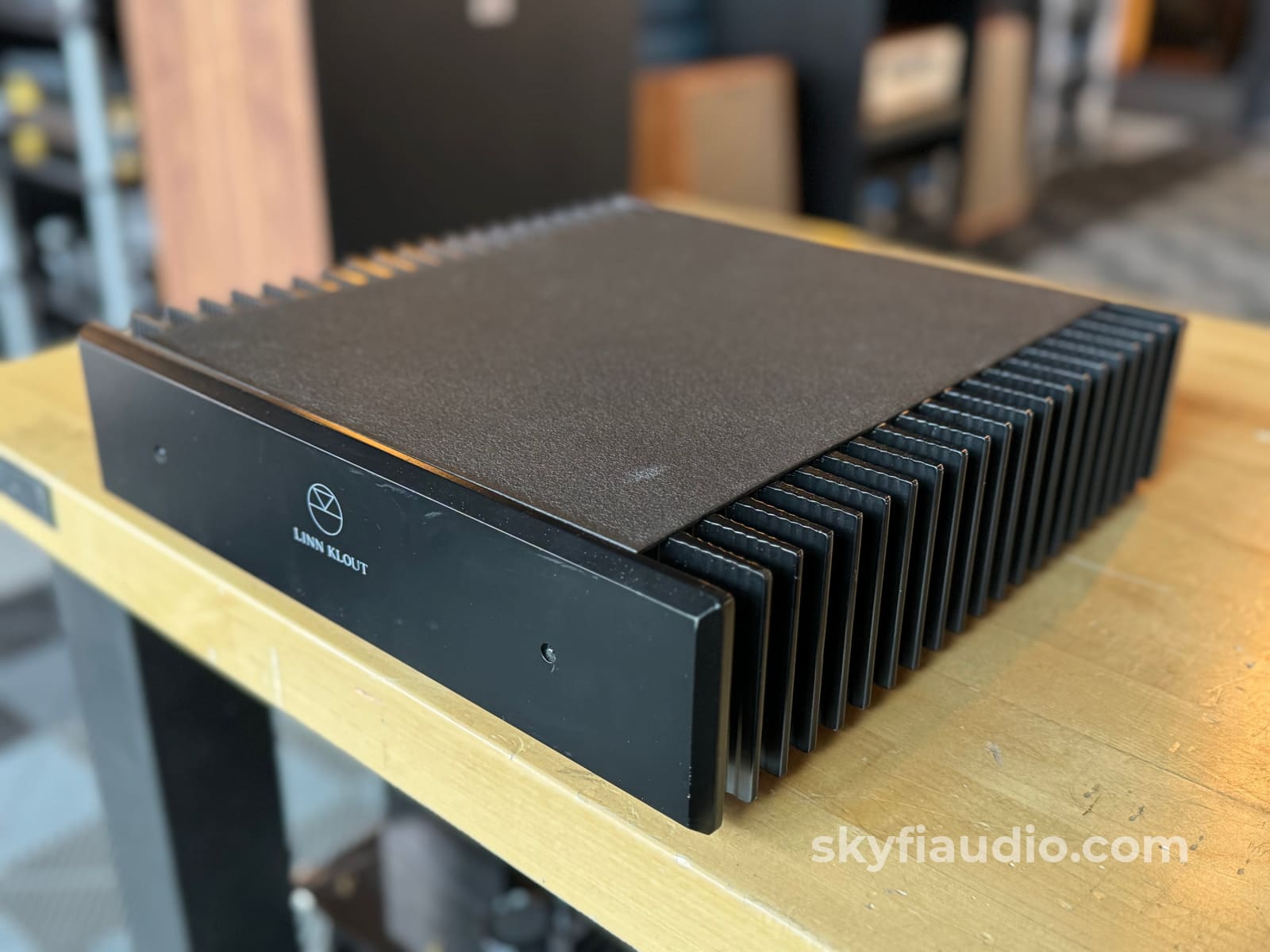 Linn Klout Solid State Amplifier - Linn’s Best Amplifier Ever