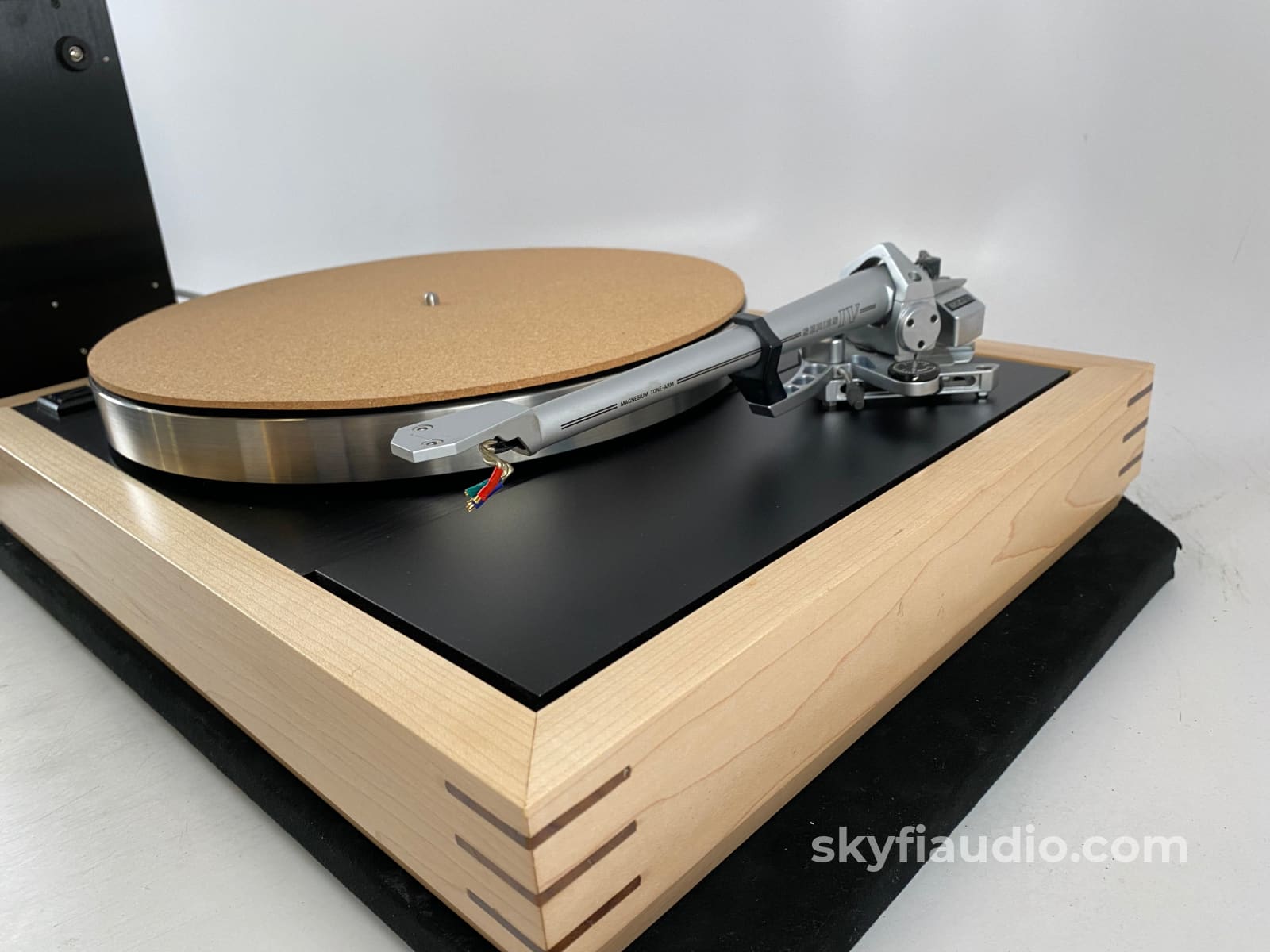 Linn Lp12 Custom Skyfi Build With Sme Tonearm And New Sumiko Songbird Turntable