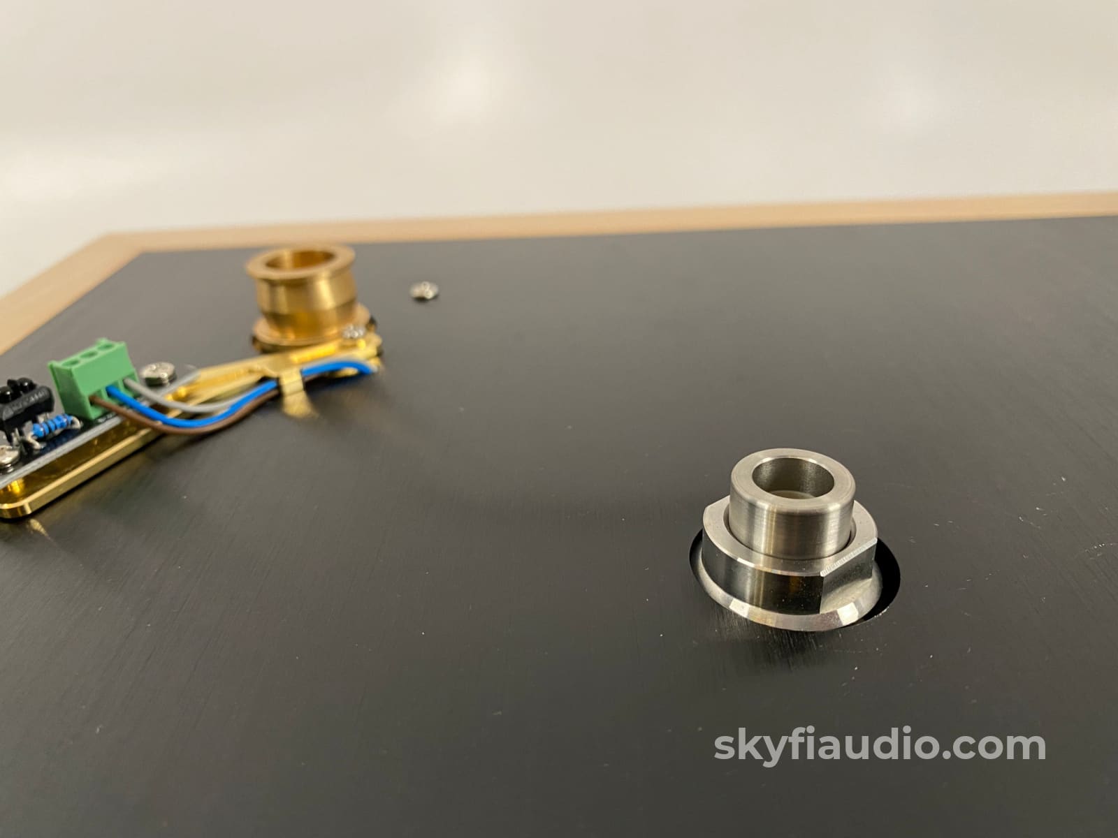 Linn Lp12 Custom Skyfi Build With Sme Tonearm And New Sumiko Songbird Turntable