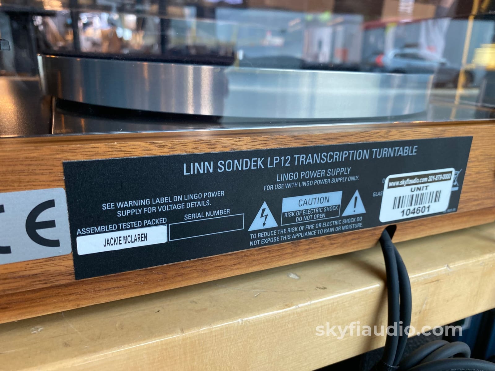 Linn Lp12 Transcription Table With Factory Lingo Power Supply And New Sumiko Mc Cartridge Turntable