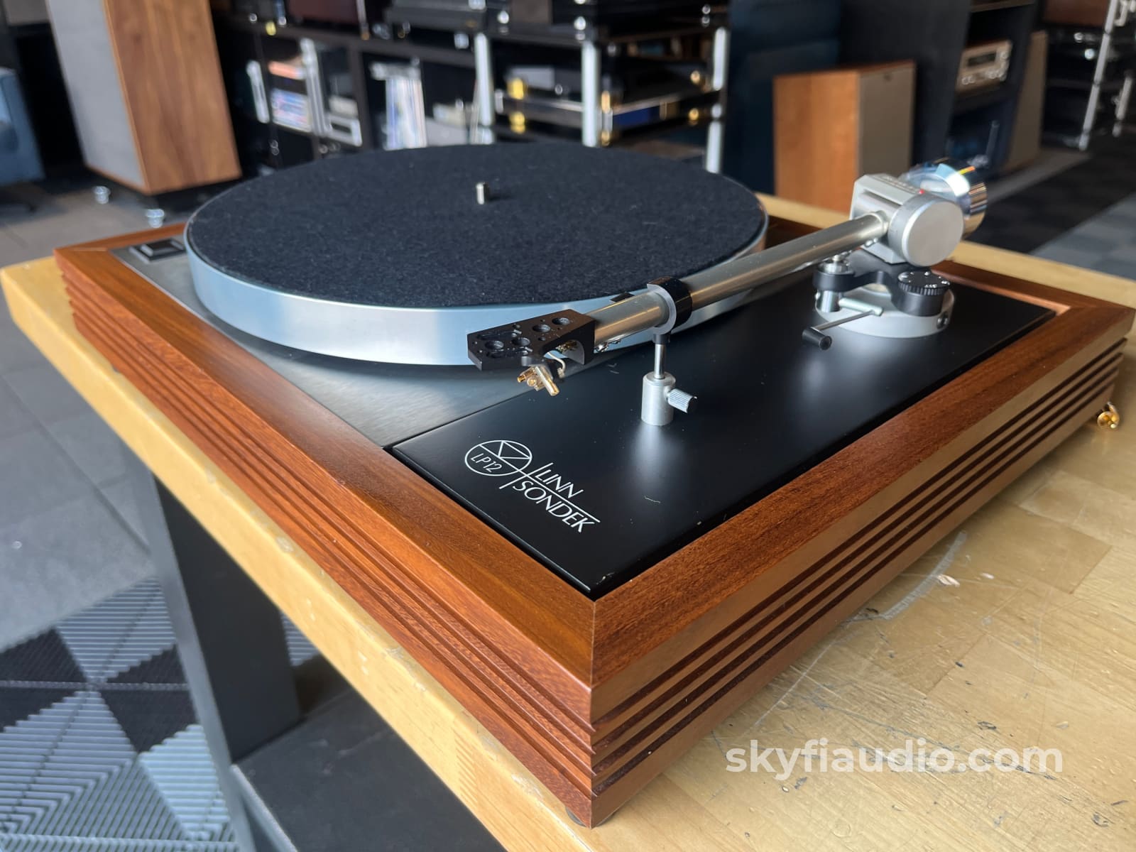 Linn Lp12 Transcription Turntable - Serviced Calibrated W/New Hana Mh Cartridge