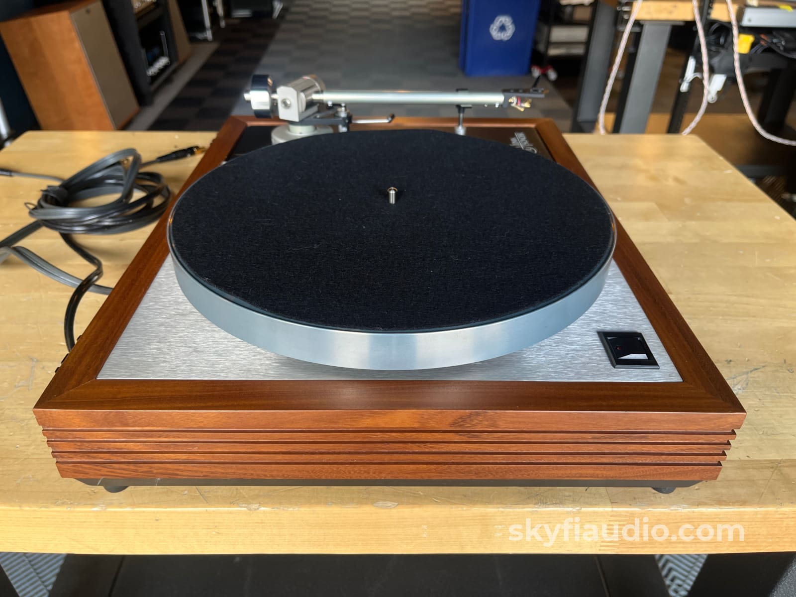 Linn Lp12 Transcription Turntable - Serviced Calibrated W/New Hana Mh Cartridge