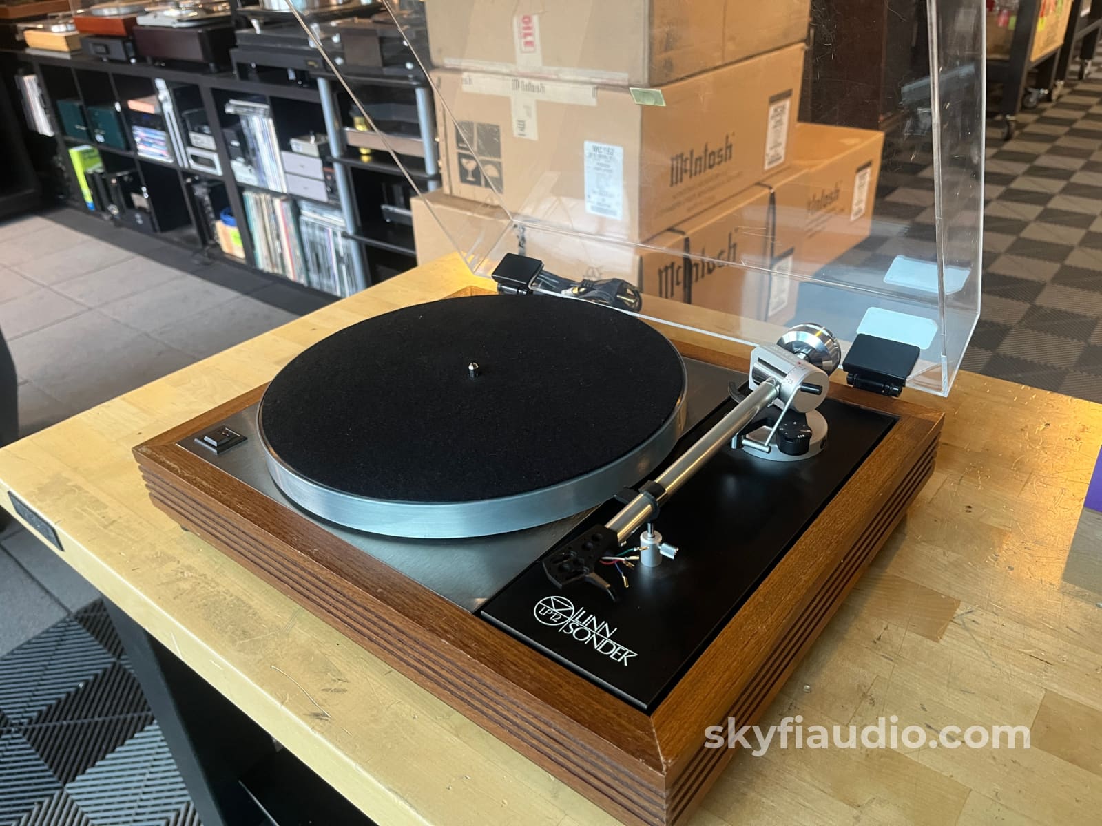 Linn Lp12 Transcription Paired With New A Sumiko Songbird Phono Cartridge Turntable