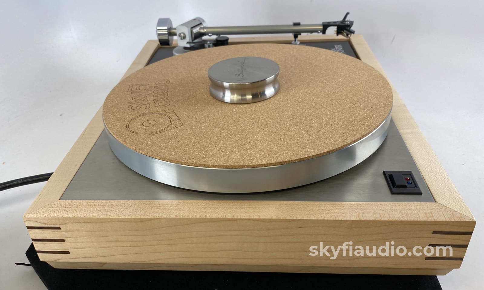 Linn Lp12 Transcription Turntable With Custom Plinth And New Sumiko Cartridge