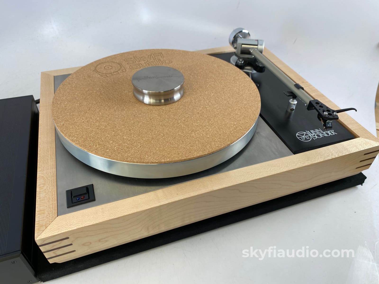 Linn Lp12 Transcription Turntable With Custom Plinth And New Sumiko Cartridge