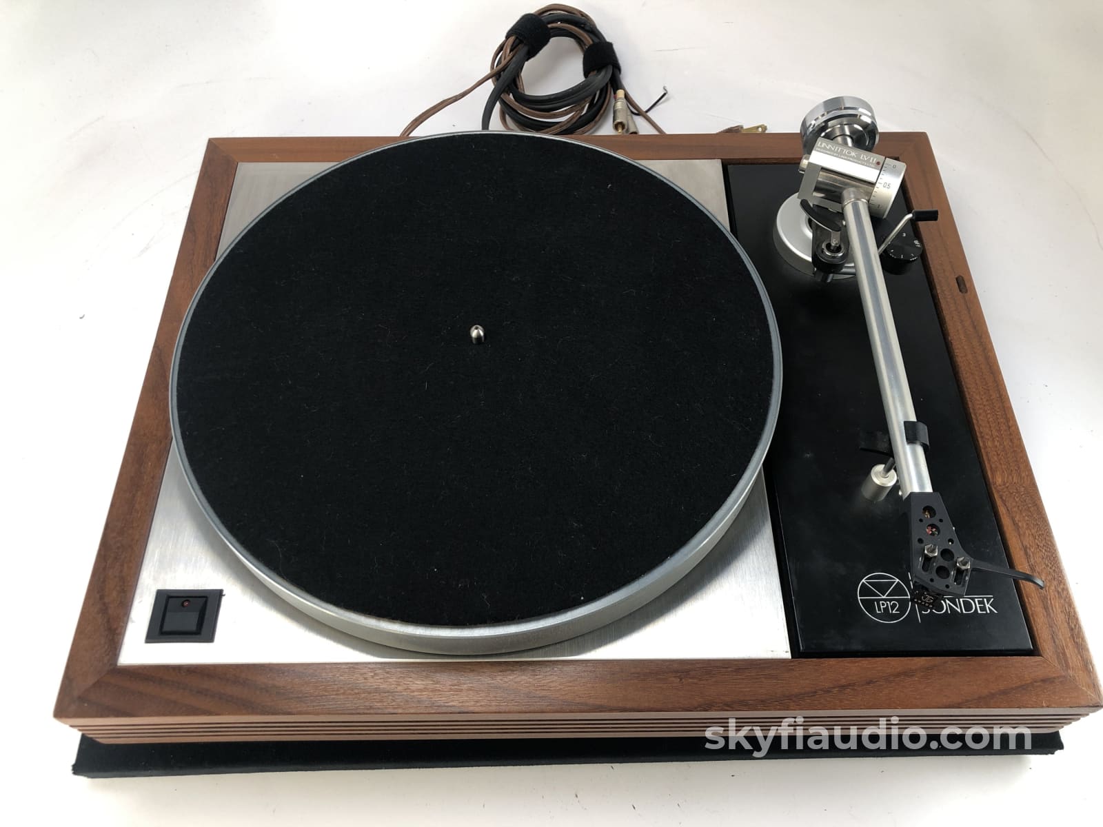 Linn Lp12 Transcription Turntable With Ittok Lvii Arm
