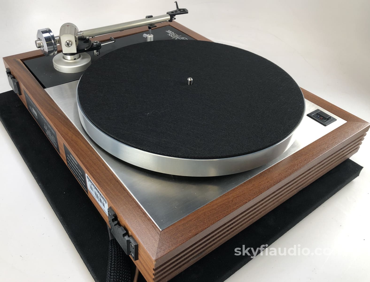 Linn Lp12 Transcription Turntable With Upgrades