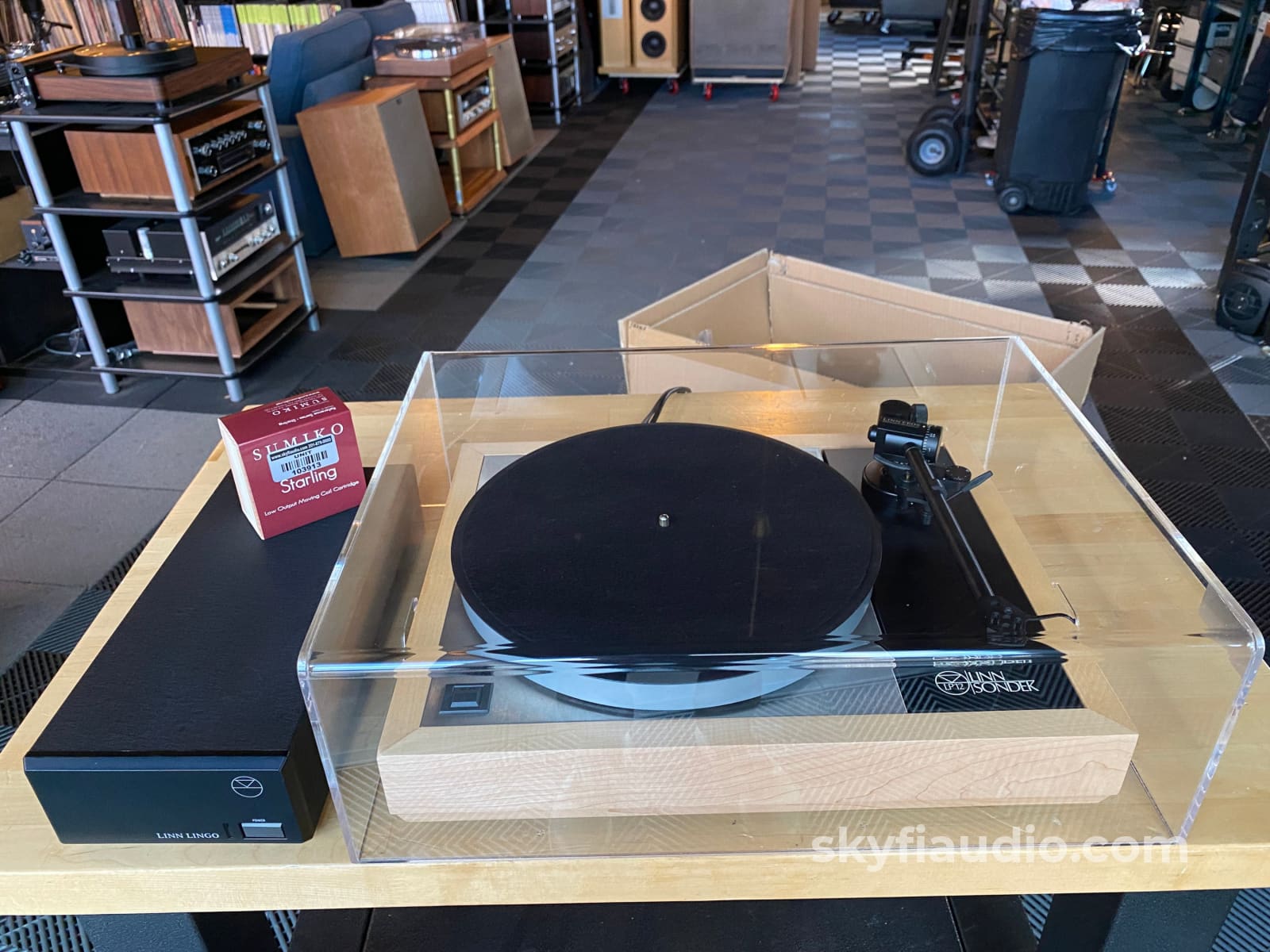 Linn LP12 Turntable - Loaded and Upgraded with the Best - Lingo, Ekos,