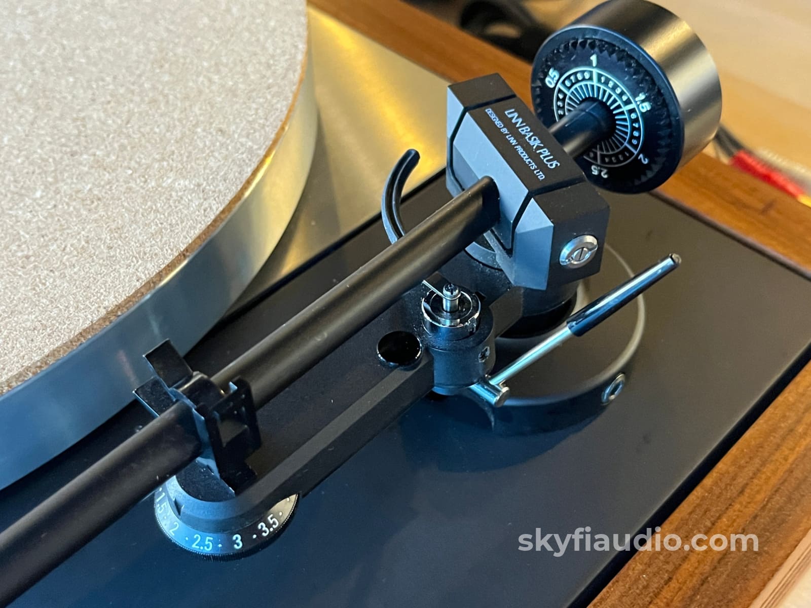 Linn LP12 Turntable - W/ New Hana SH MKII MC Phono Cartridge - Serviced Turntable