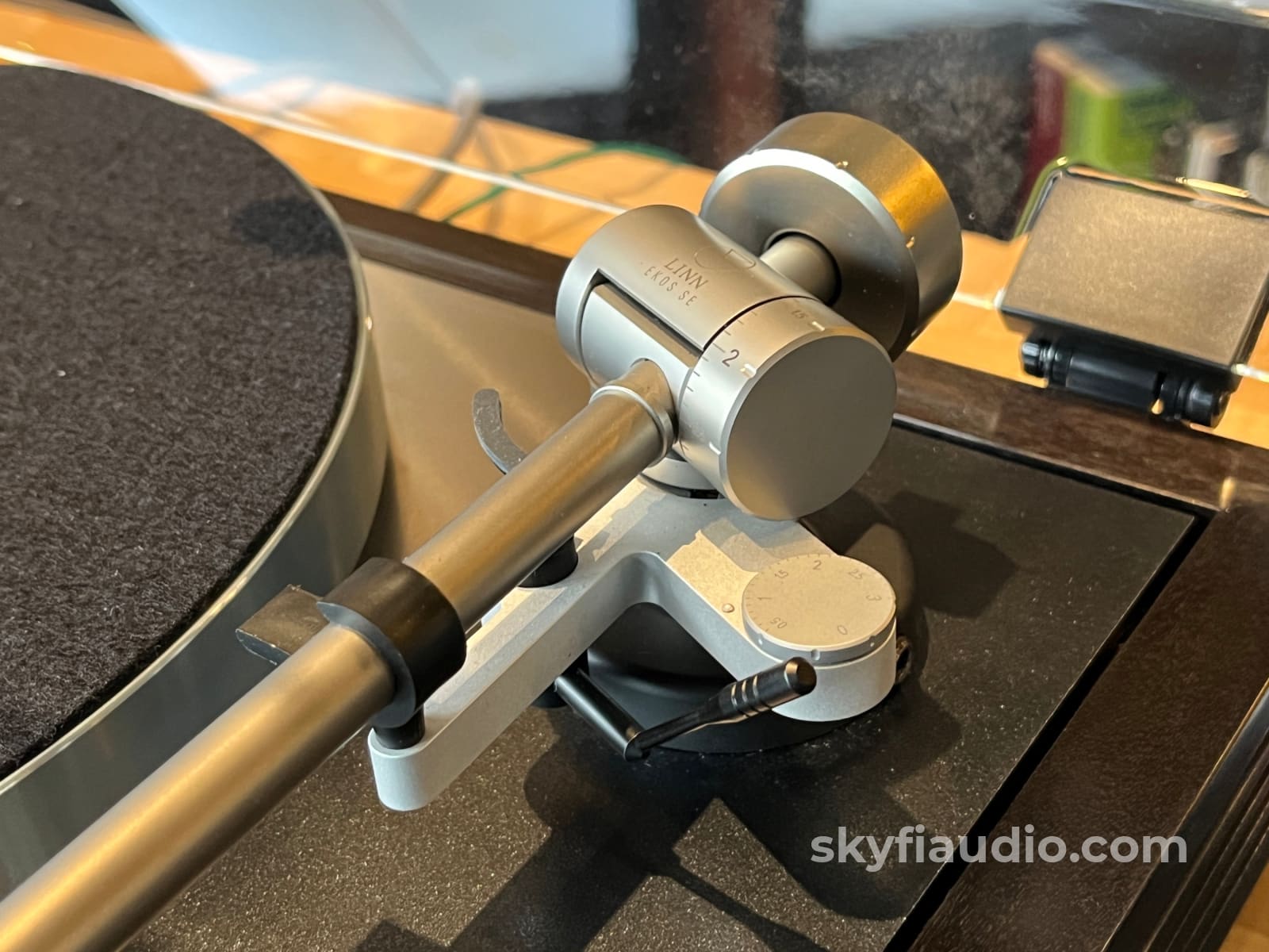 Linn LP12 Turntable - W/ Upgrades + Lyra Kleos Cartridge - Turntable