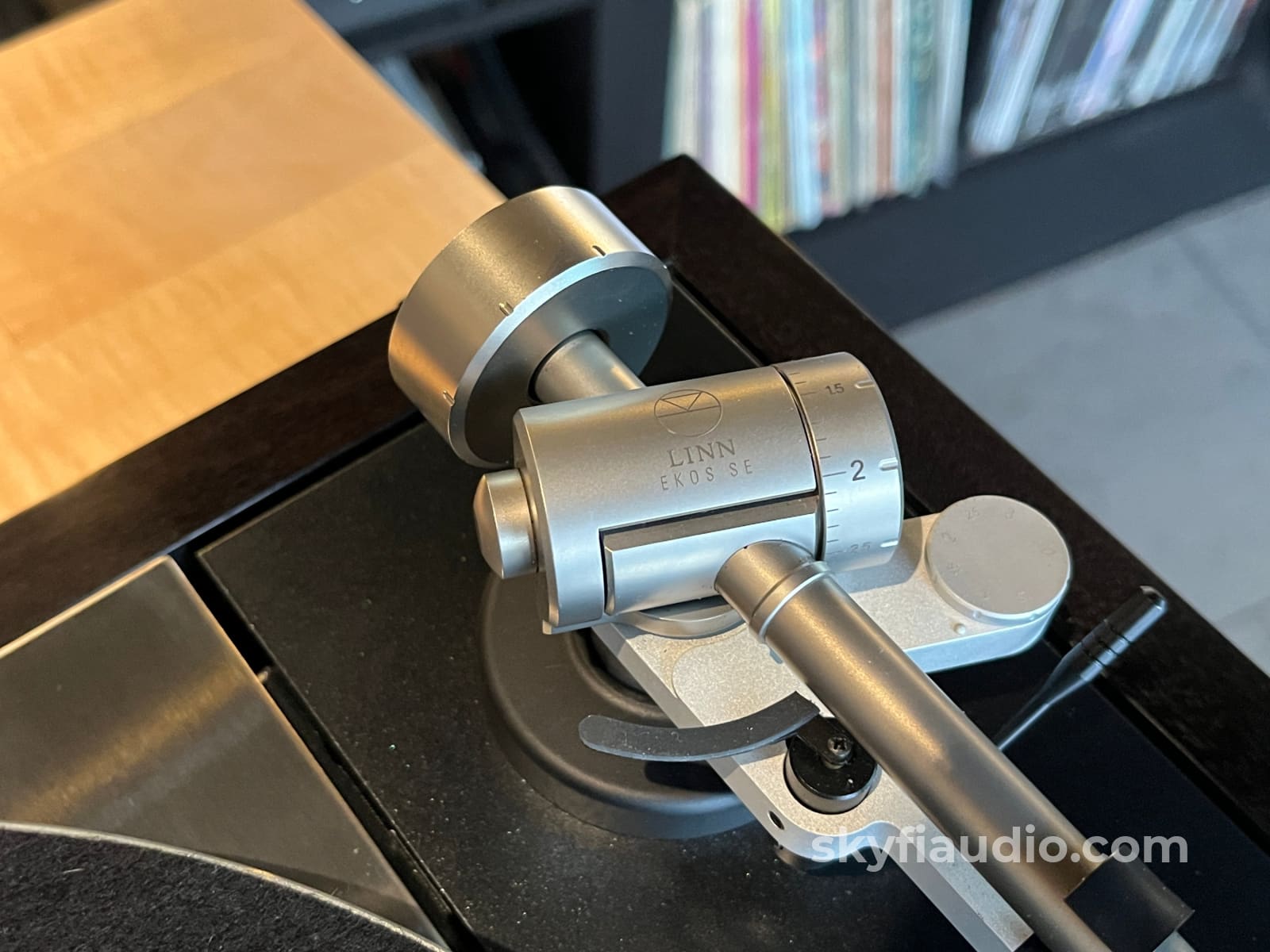 Linn LP12 Turntable - W/ Upgrades + Lyra Kleos Cartridge - Turntable
